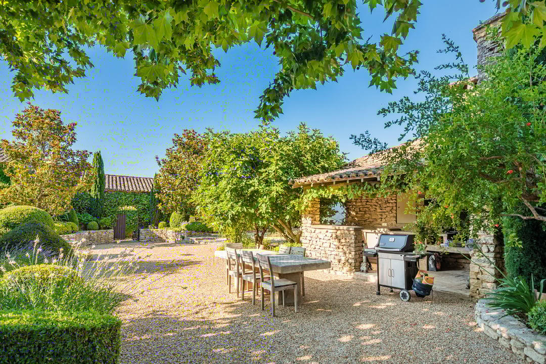 3 - Mas Cabrières-d\'Avignon: Villa: Exterior