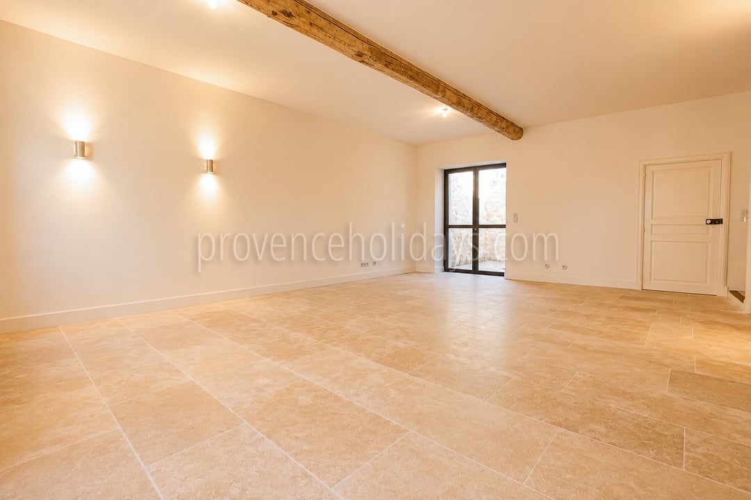 8 - Renoviertes Dorfhaus in Maussane-les-Alpilles: Villa: Interior