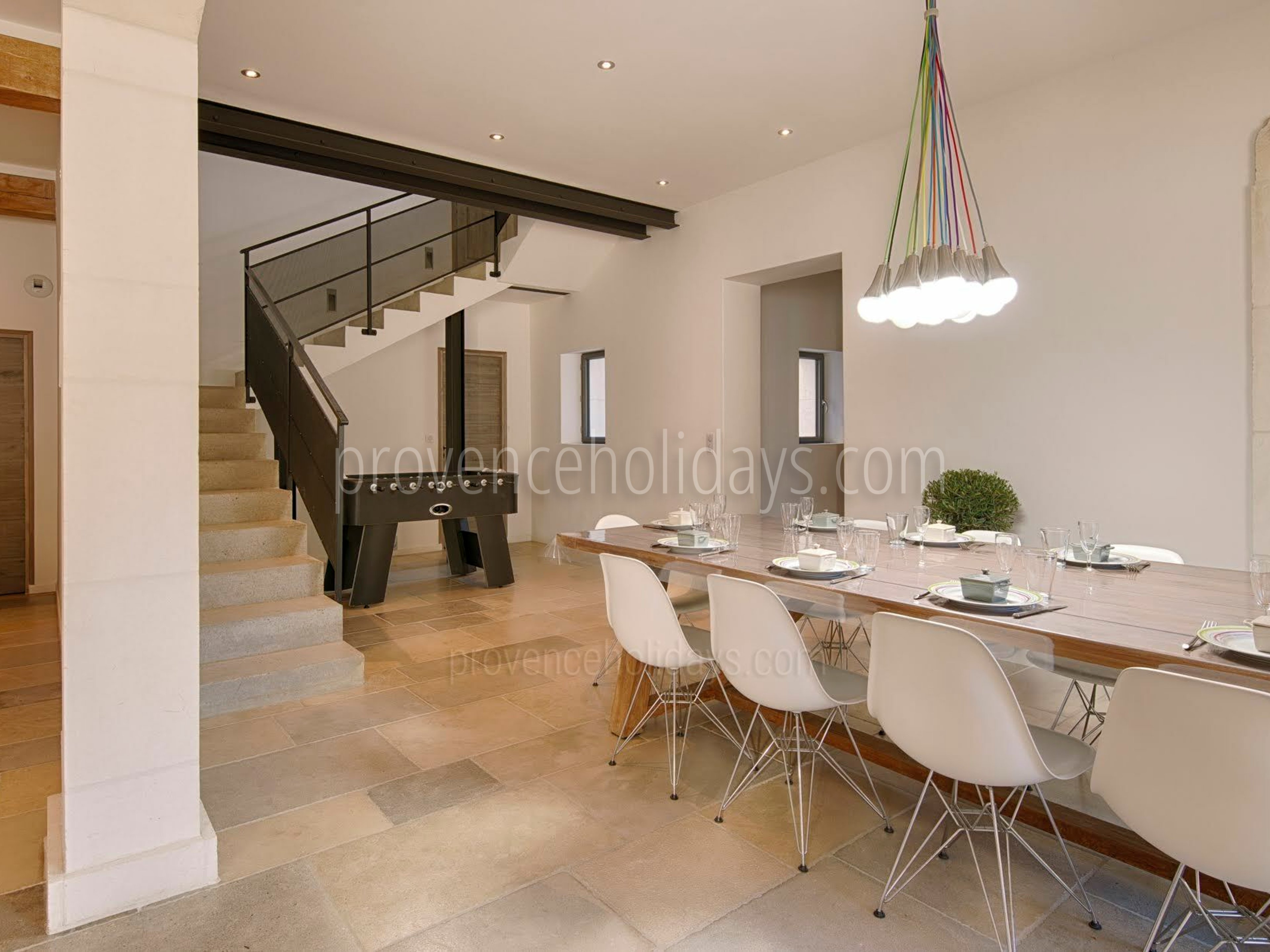 25 - Le Mas de la Pinède: Villa: Interior