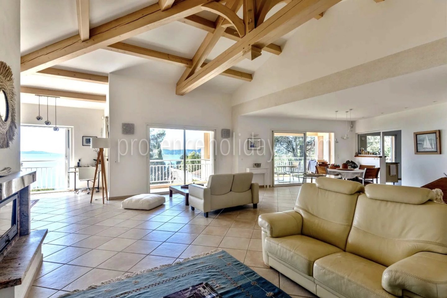 12 - Villa en bord de mer au Lavandou: Villa: Interior
