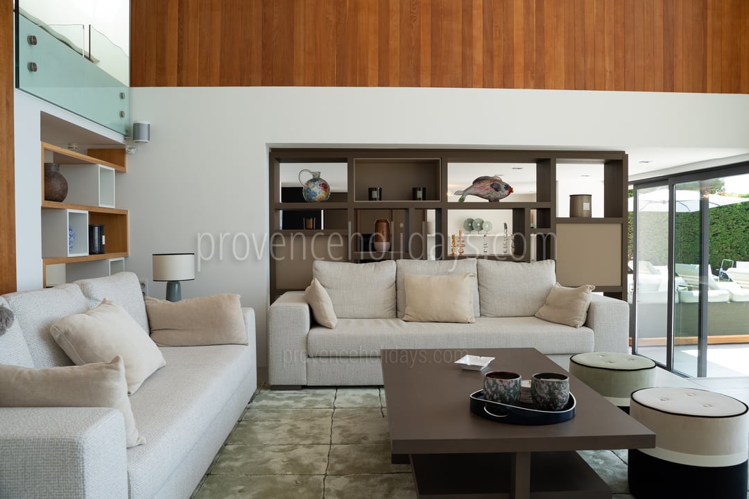 4 - Villa Iris: Villa: Interior