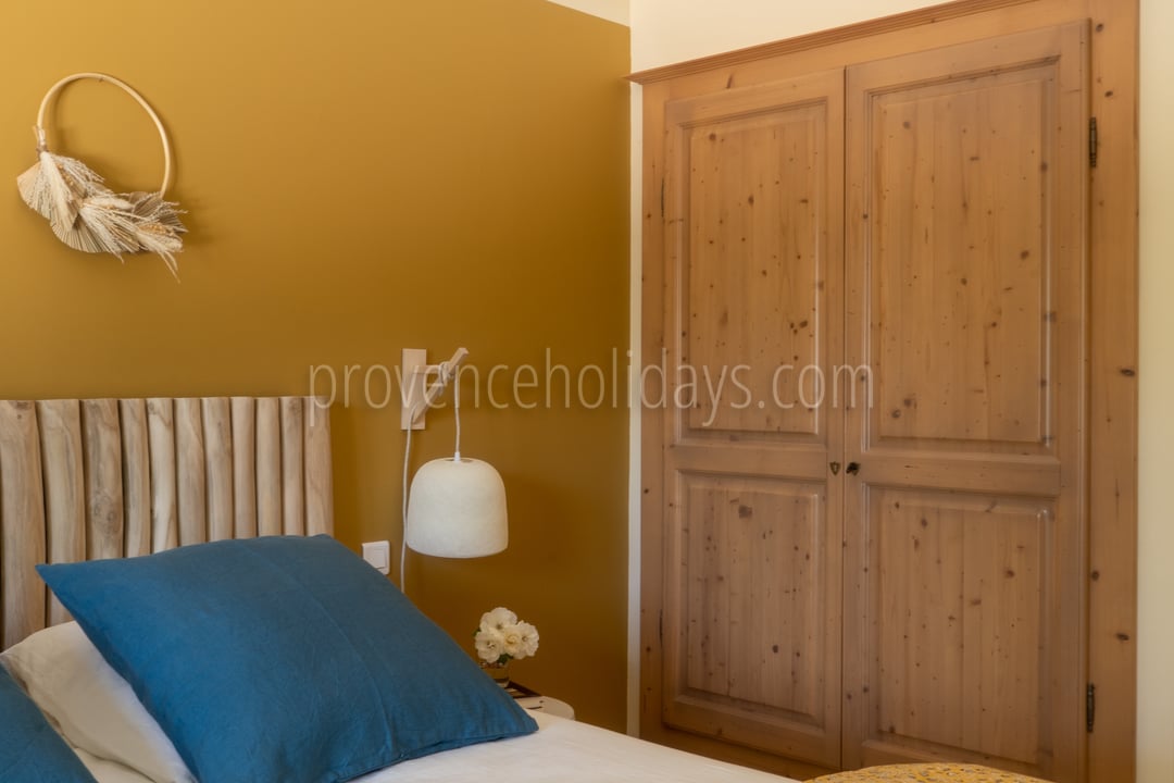 24 - Mas des Aupiho: Villa: Bedroom