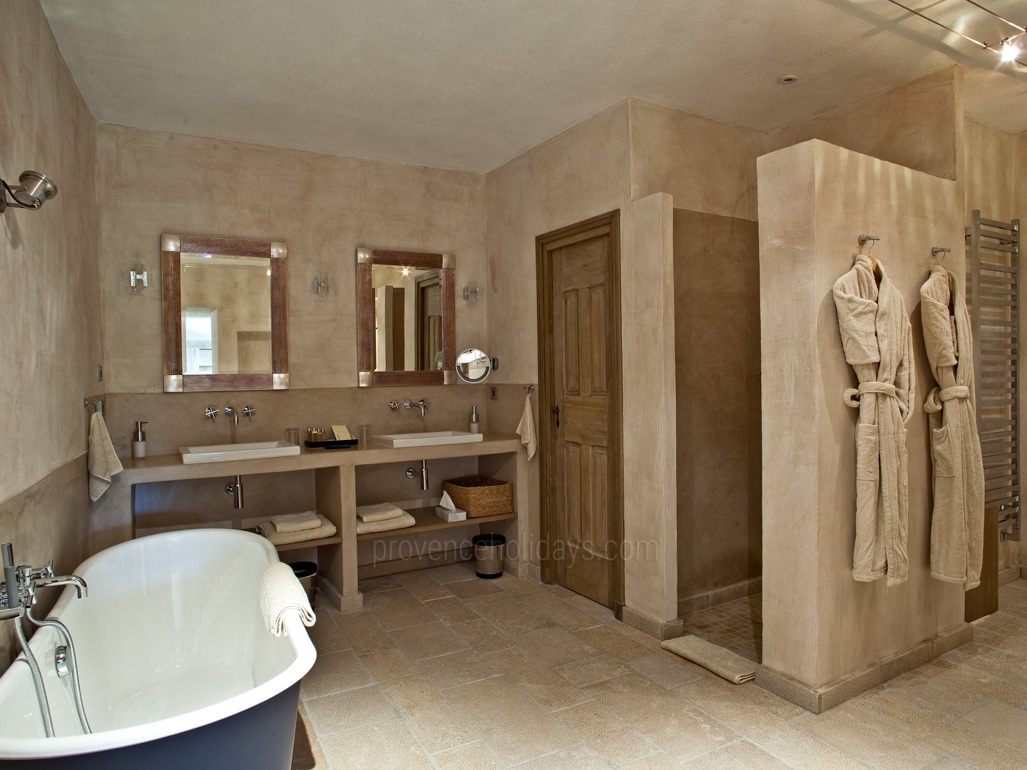 31 - Le Mas à Ménerbes: Villa: Bathroom