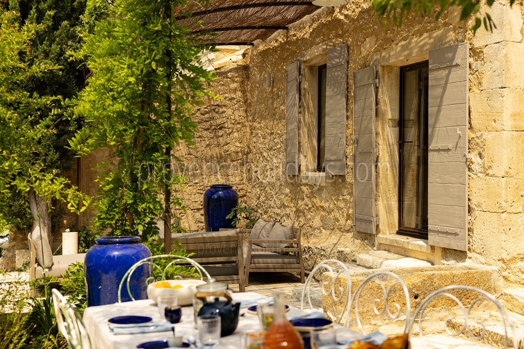 62 - Le Mas Secret: Villa: Exterior
