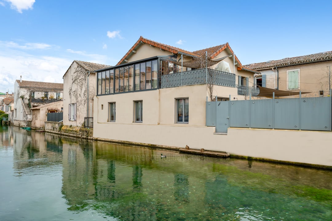 3 - Côté Sorgue: Villa: Exterior