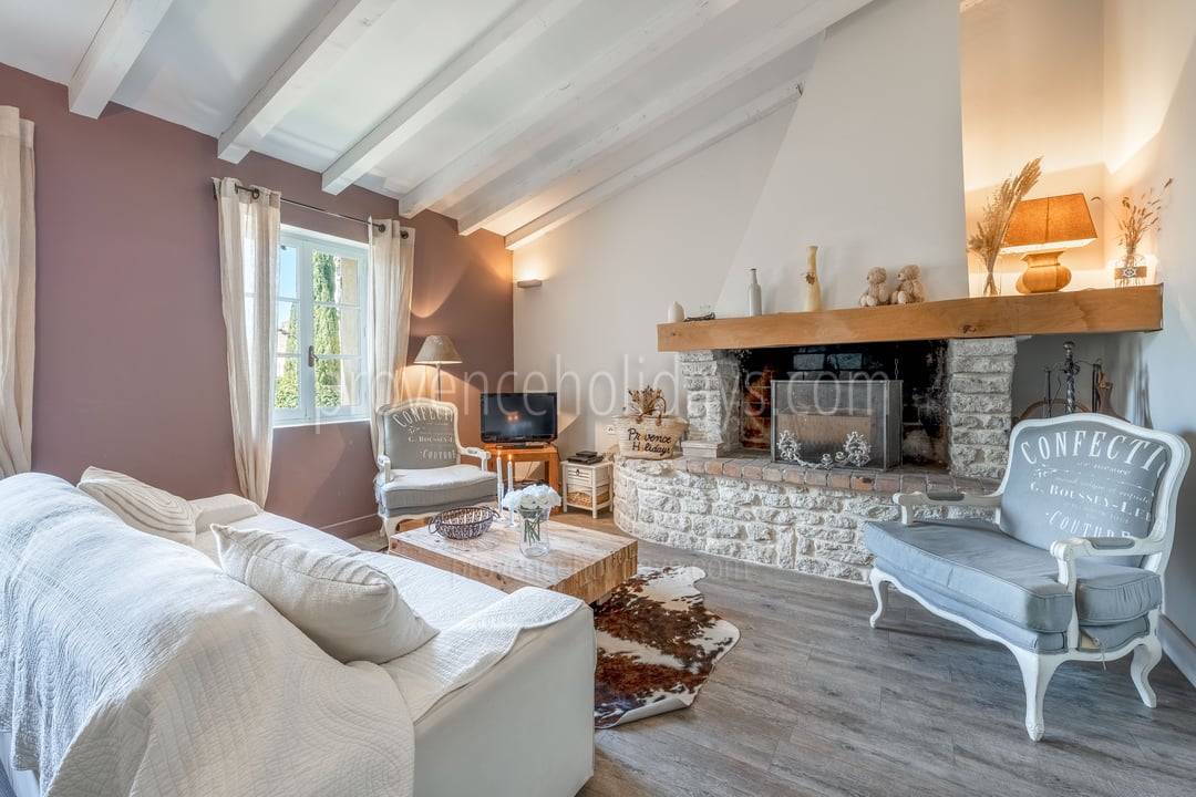 13 - Le Mas de Cabrières: Villa: Interior