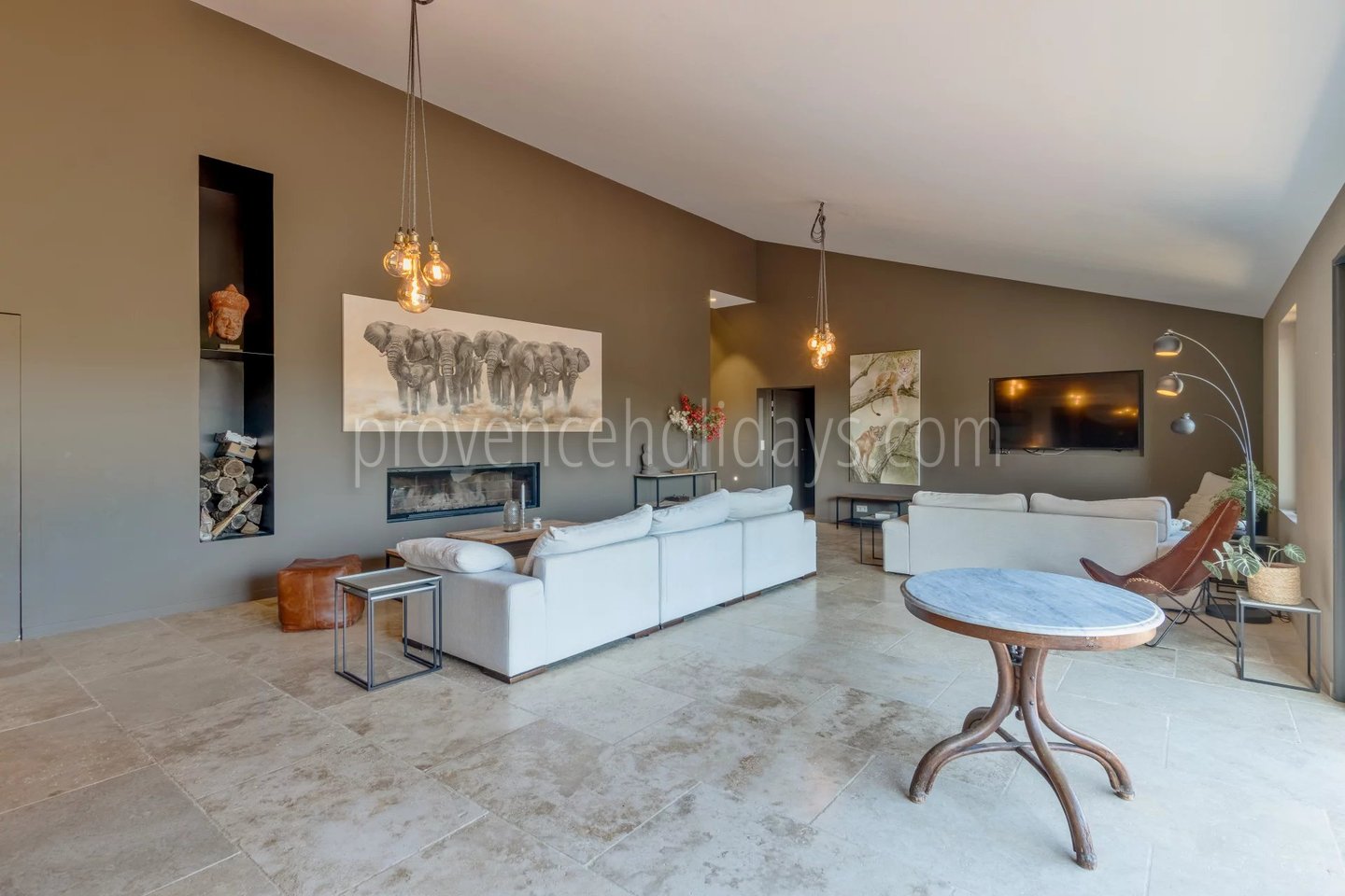 6 - Domaine en pierre à La Garde-Freinet: Villa: Interior