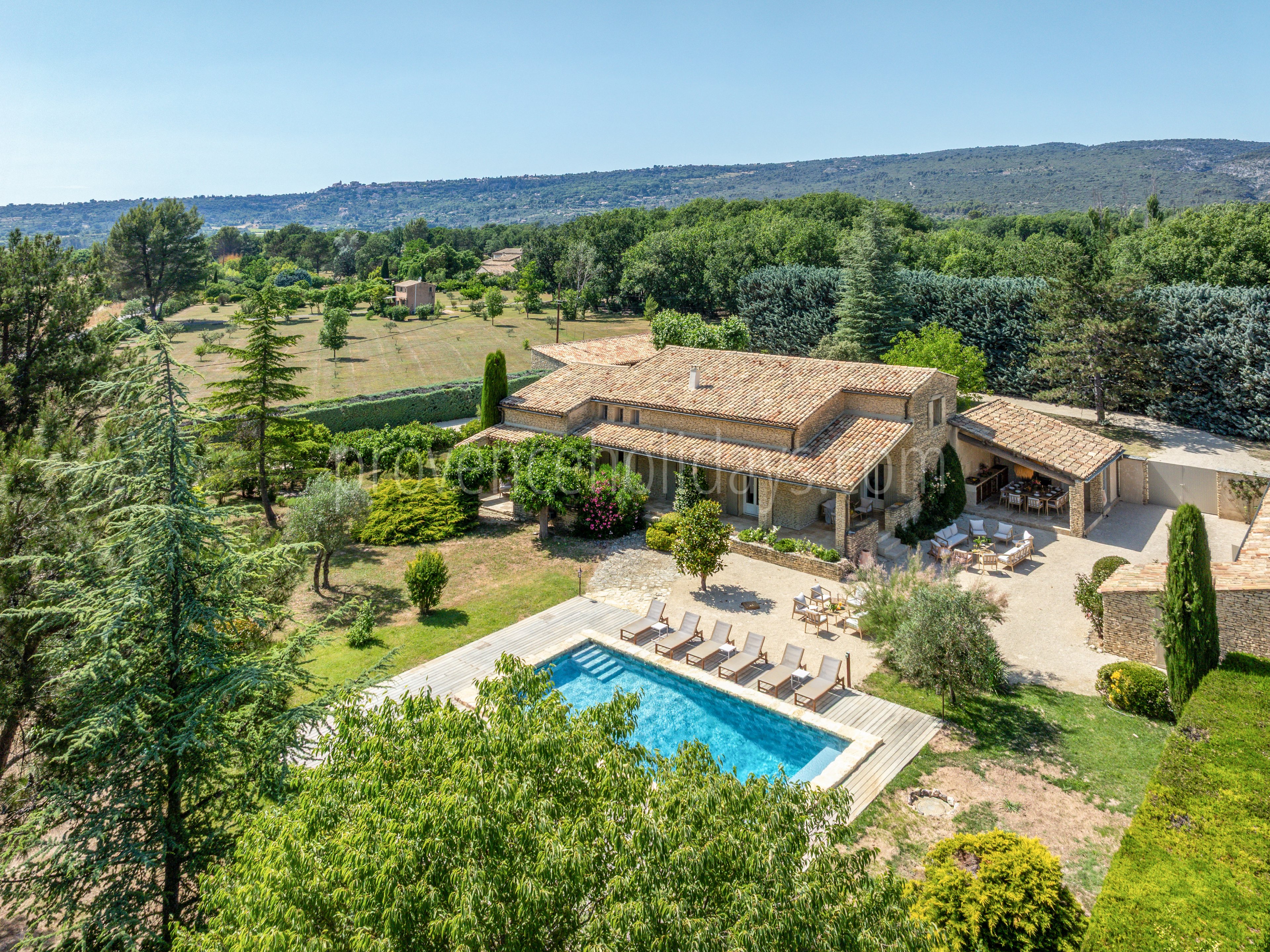 29 - Villa Sérénité du Luberon: Villa: Exterior