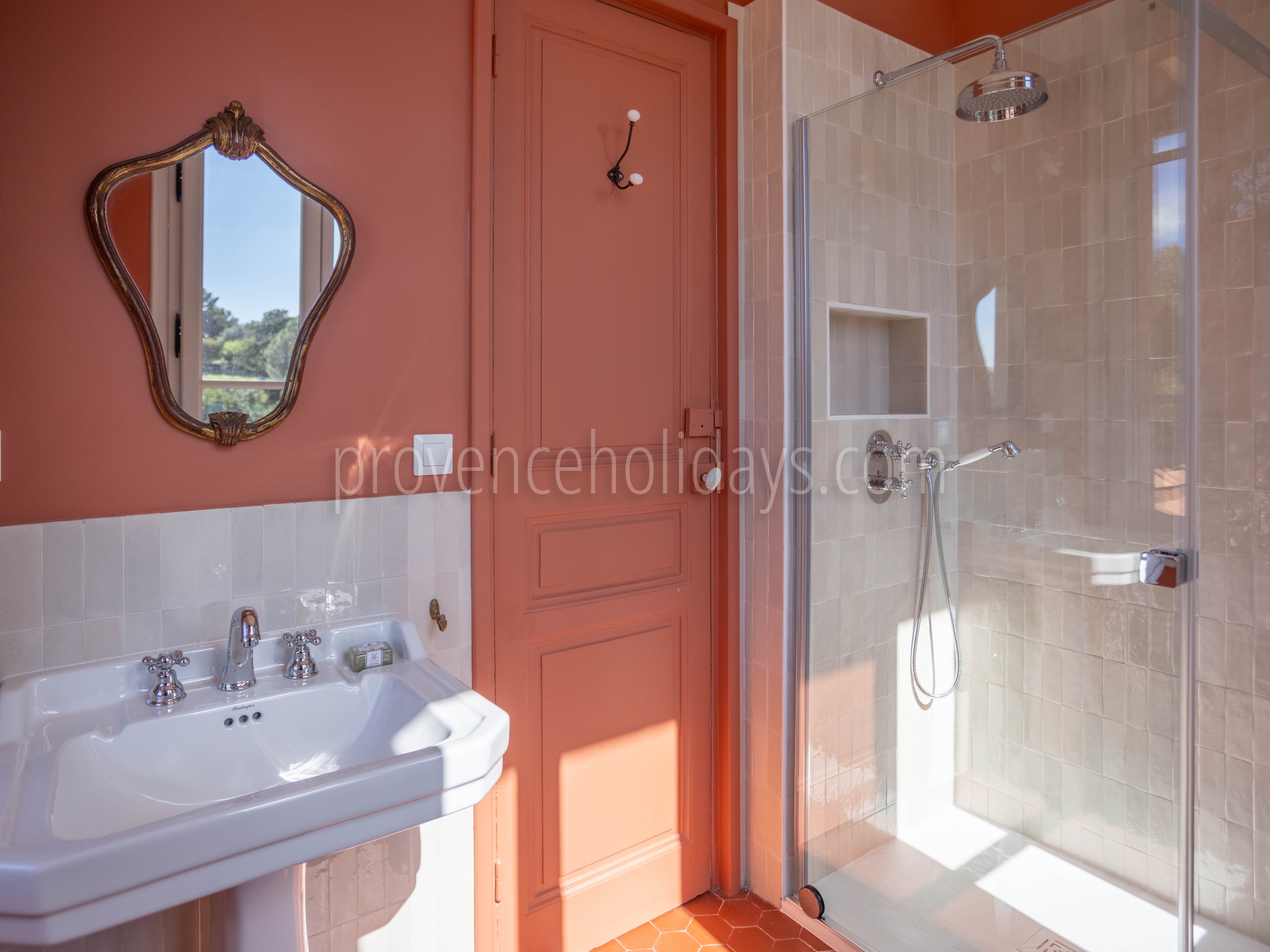 9 - Domaine Ora: Villa: Bathroom