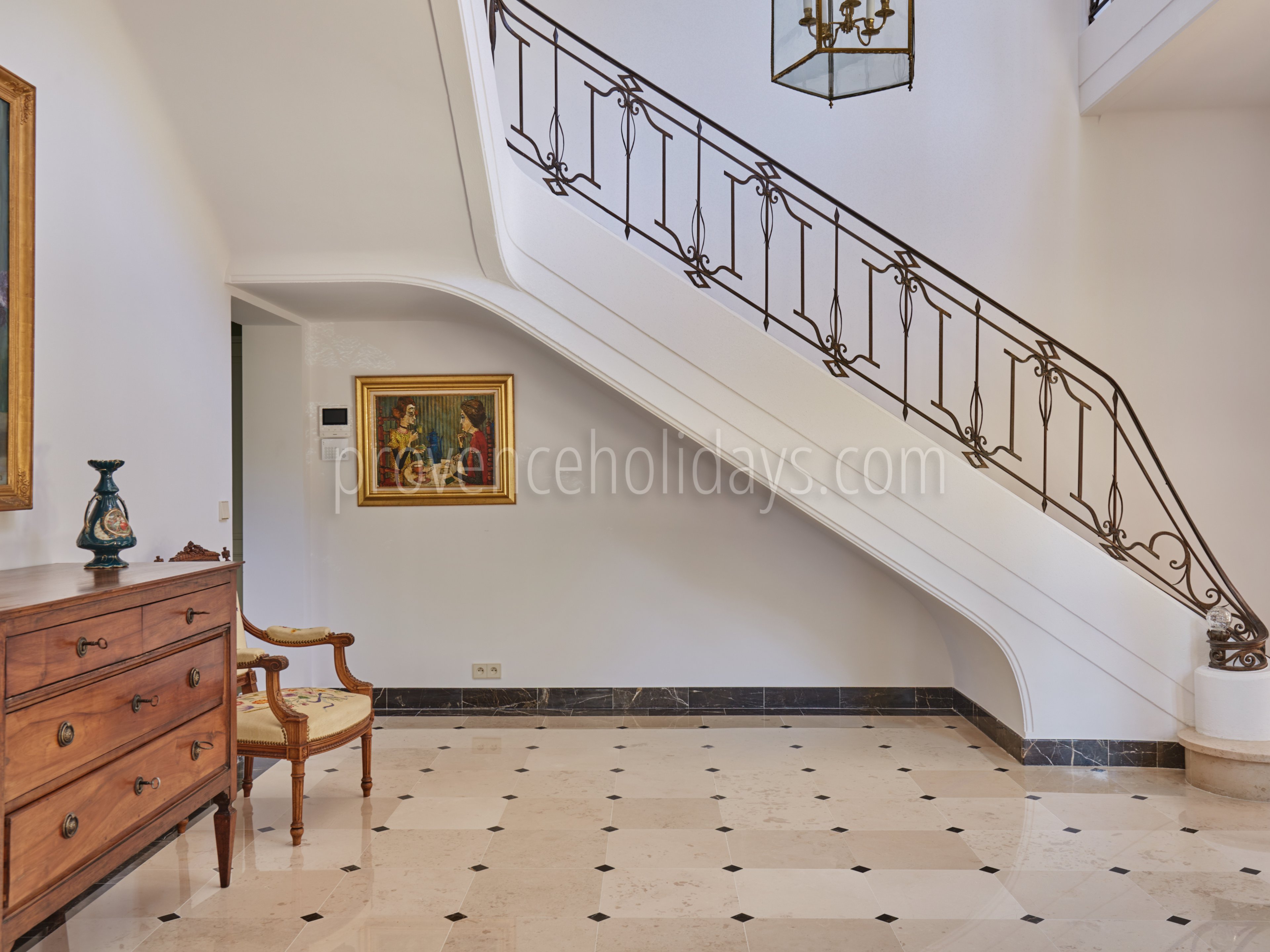 21 - Le Reflet d\'Aix: Villa: Interior