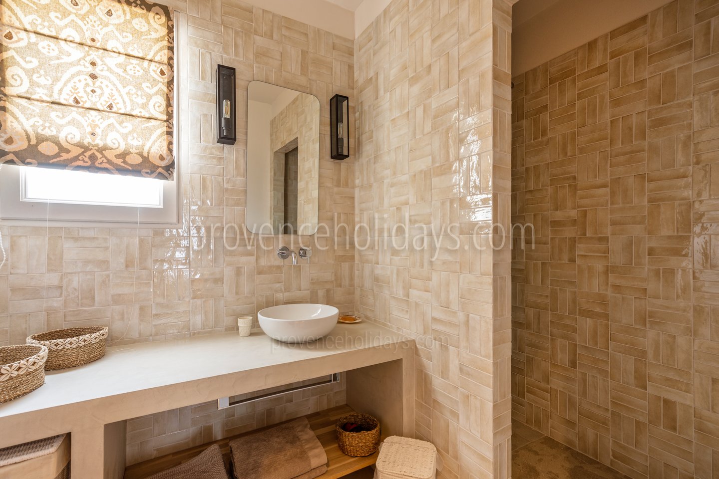 20 - Maison Léo: Villa: Bathroom