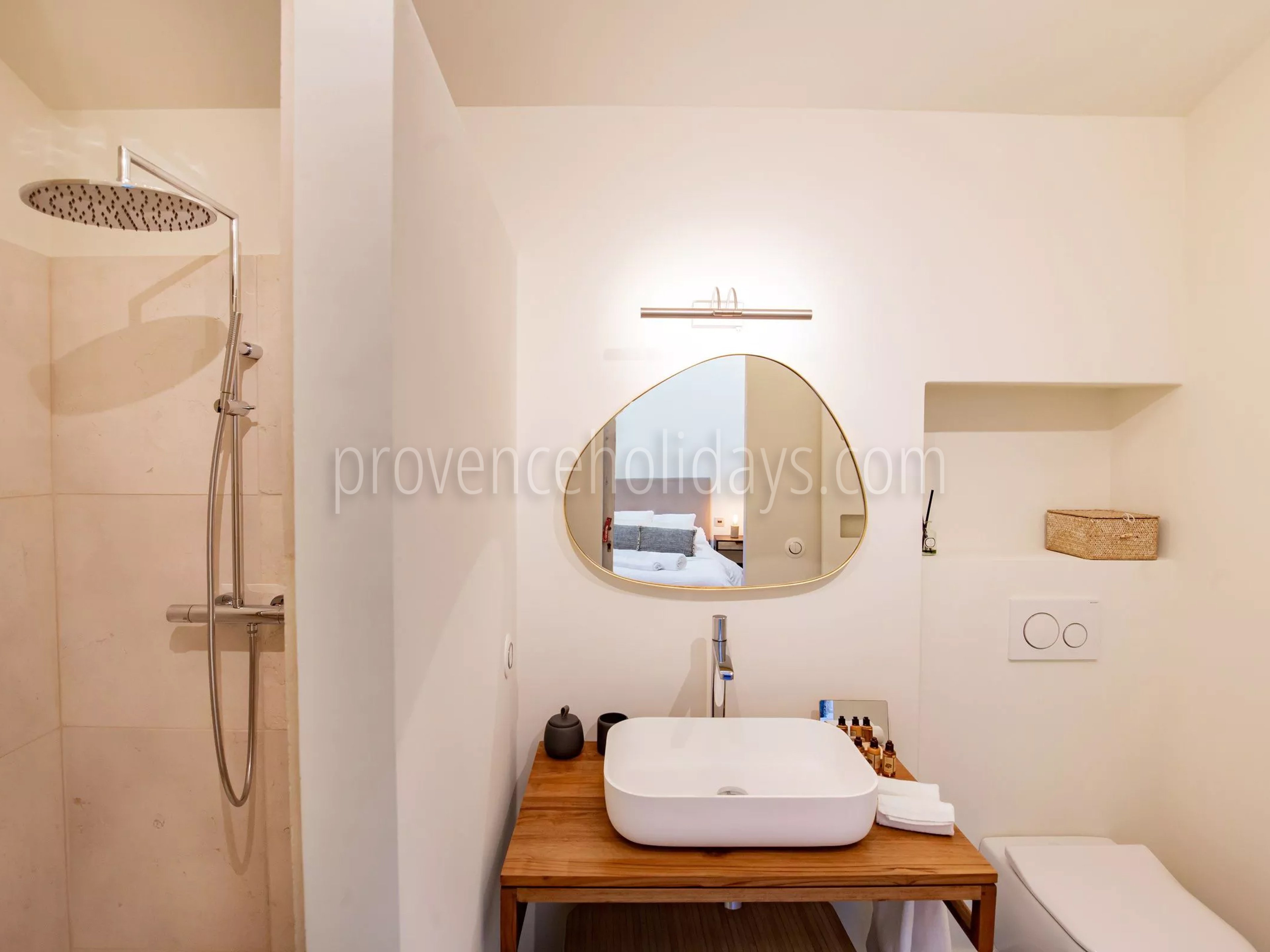 21 - Le Domaine de L\'Or Vert: Villa: Bathroom
