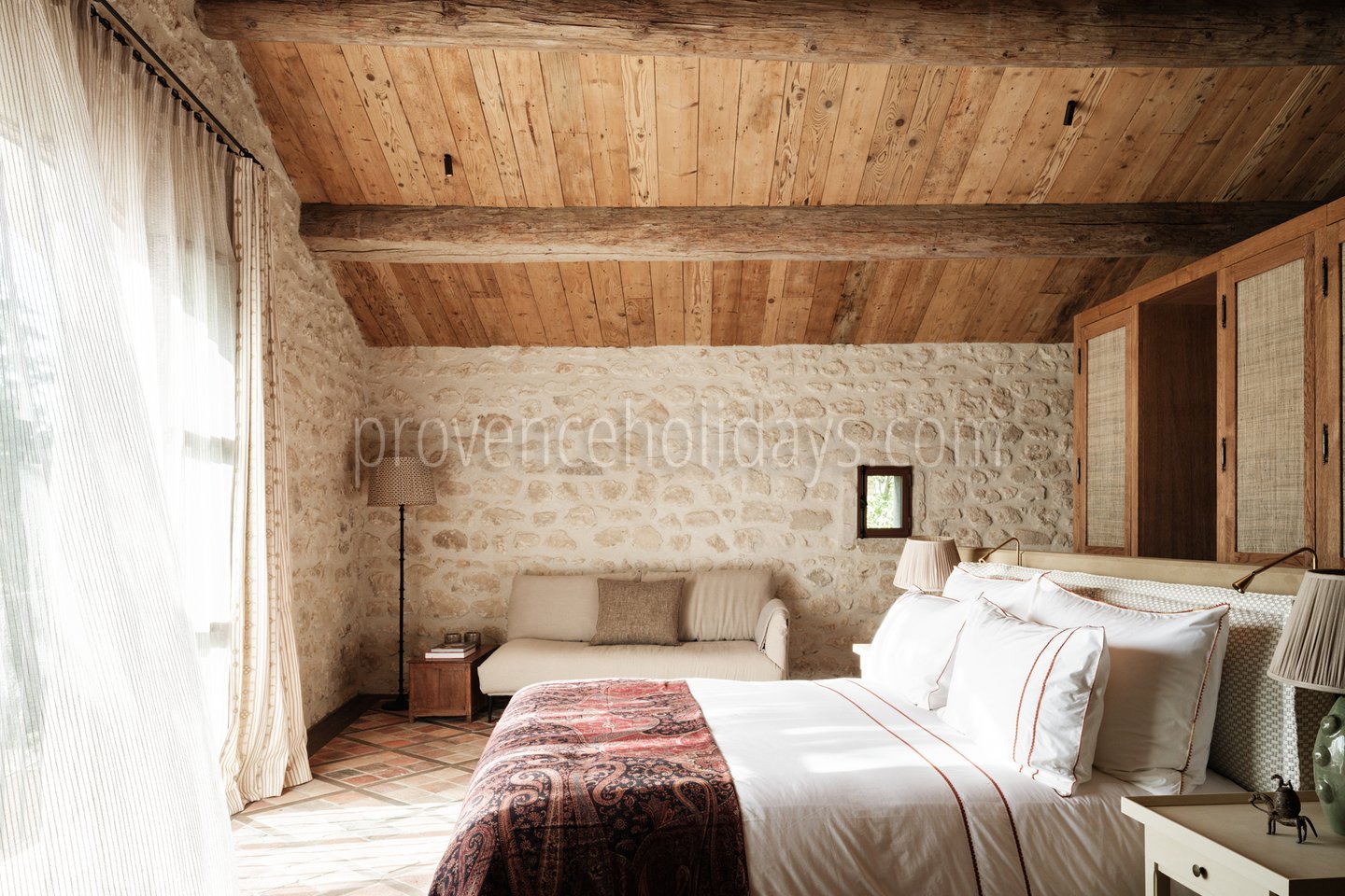 7 - Mas des Oliviers: Villa: Bedroom