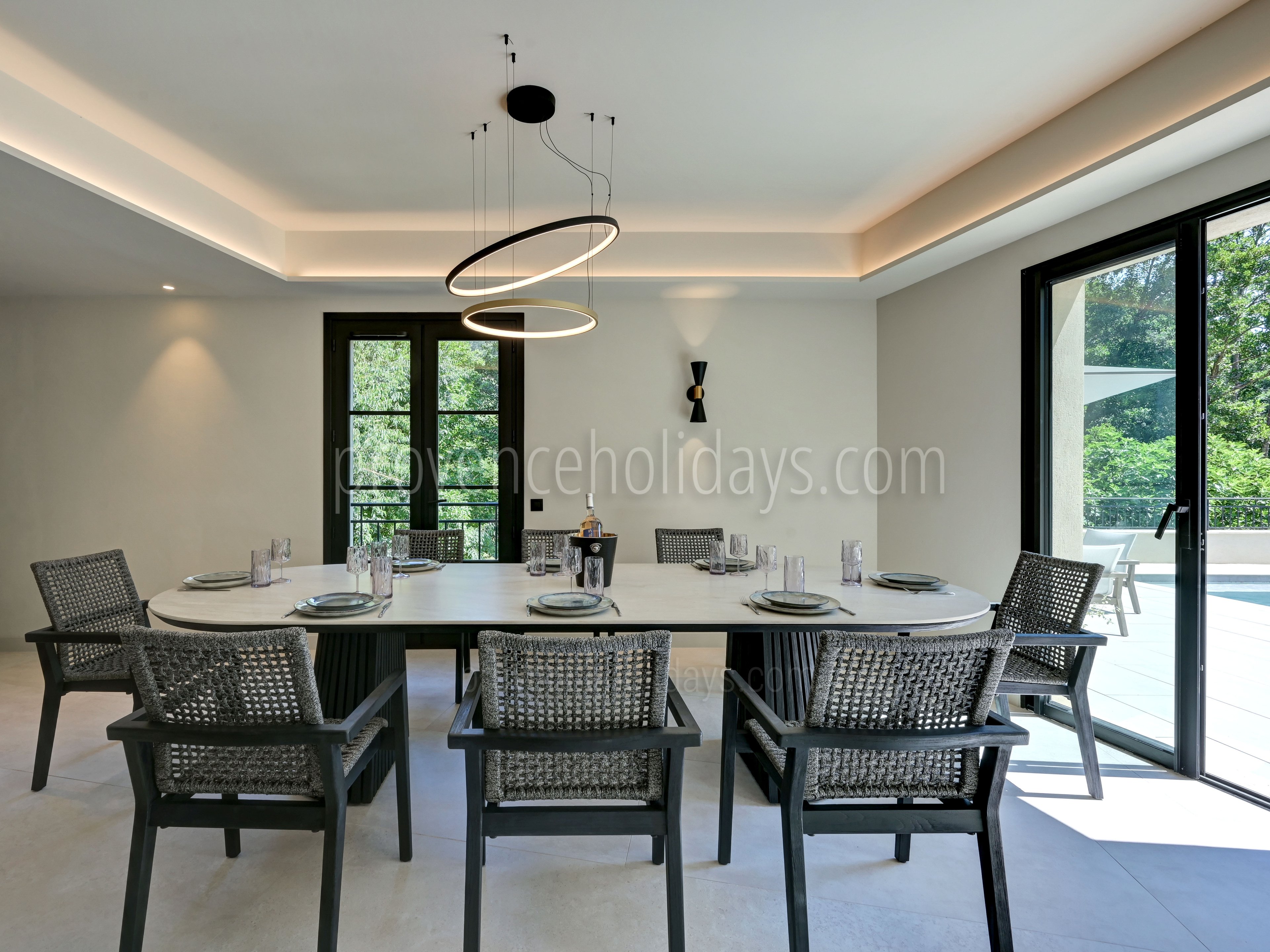 16 - Le Moulin: Villa: Interior