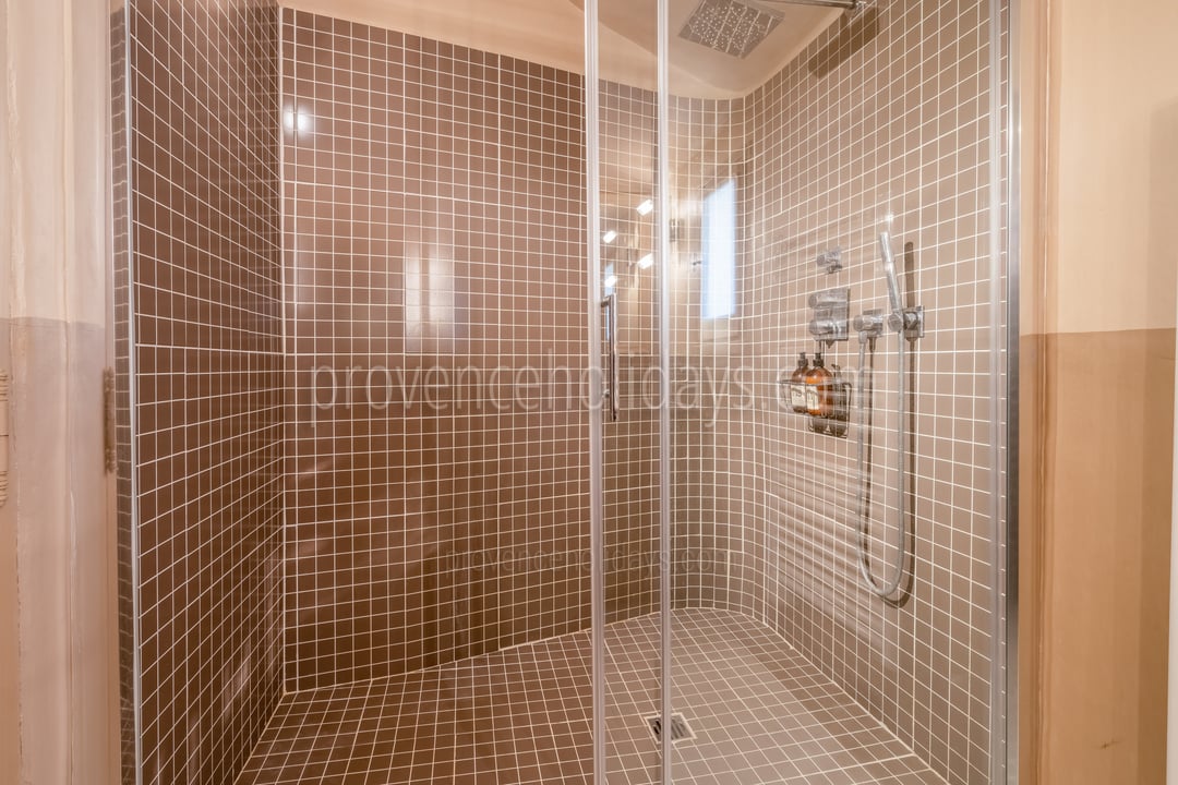 52 - Mas des Barbiers: Villa: Bathroom