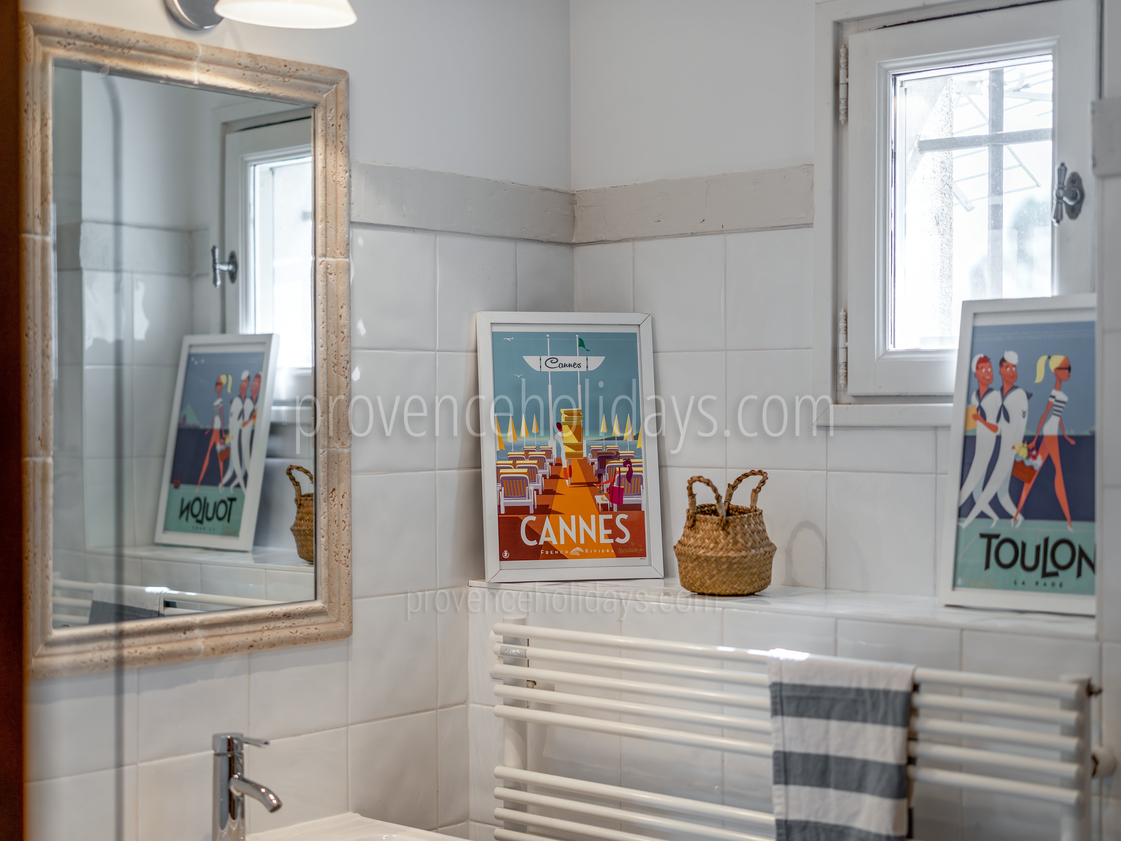37 - Maison Ferdinand: Villa: Bathroom