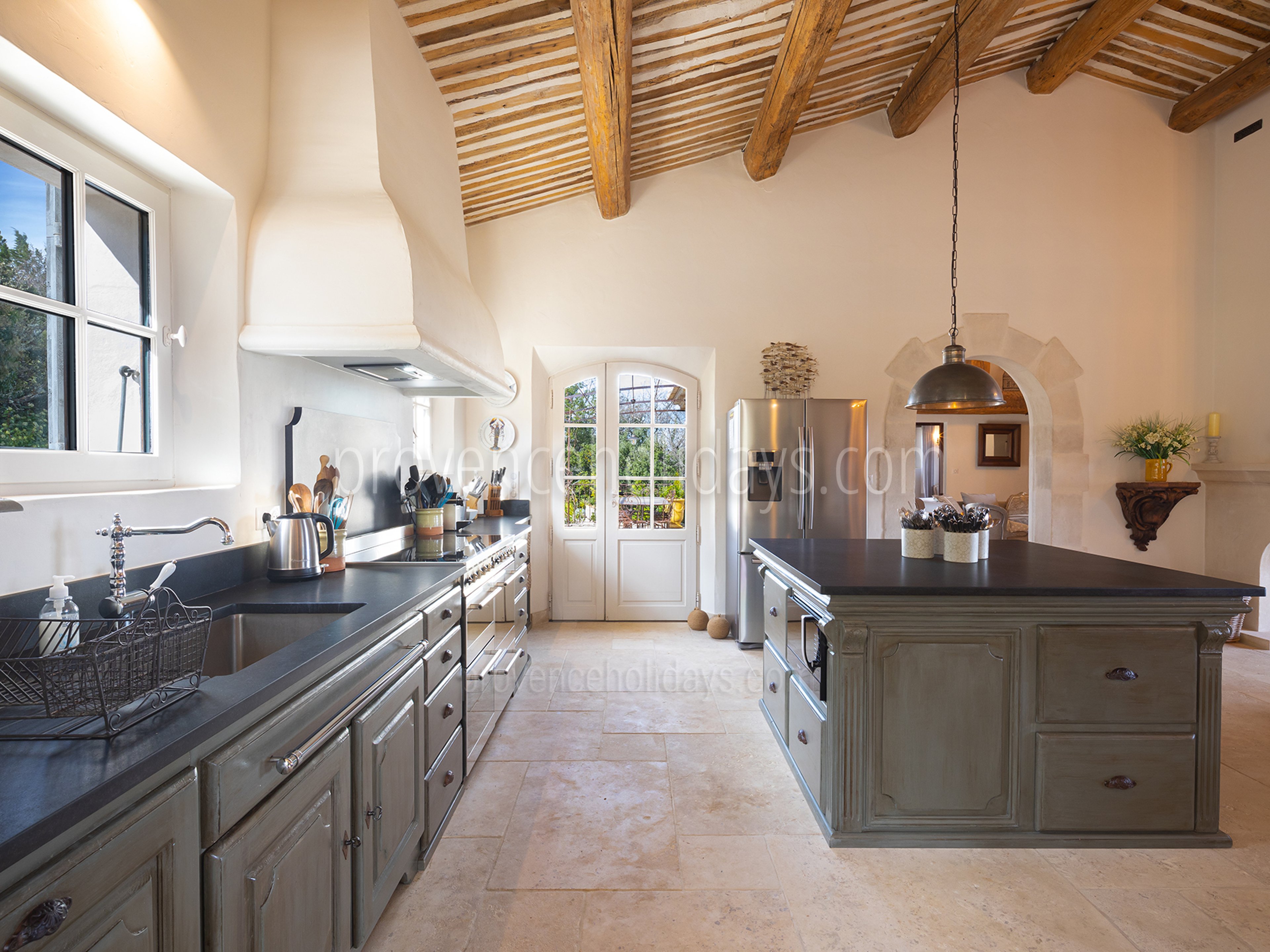 19 - Mas Bonius: Villa: Interior