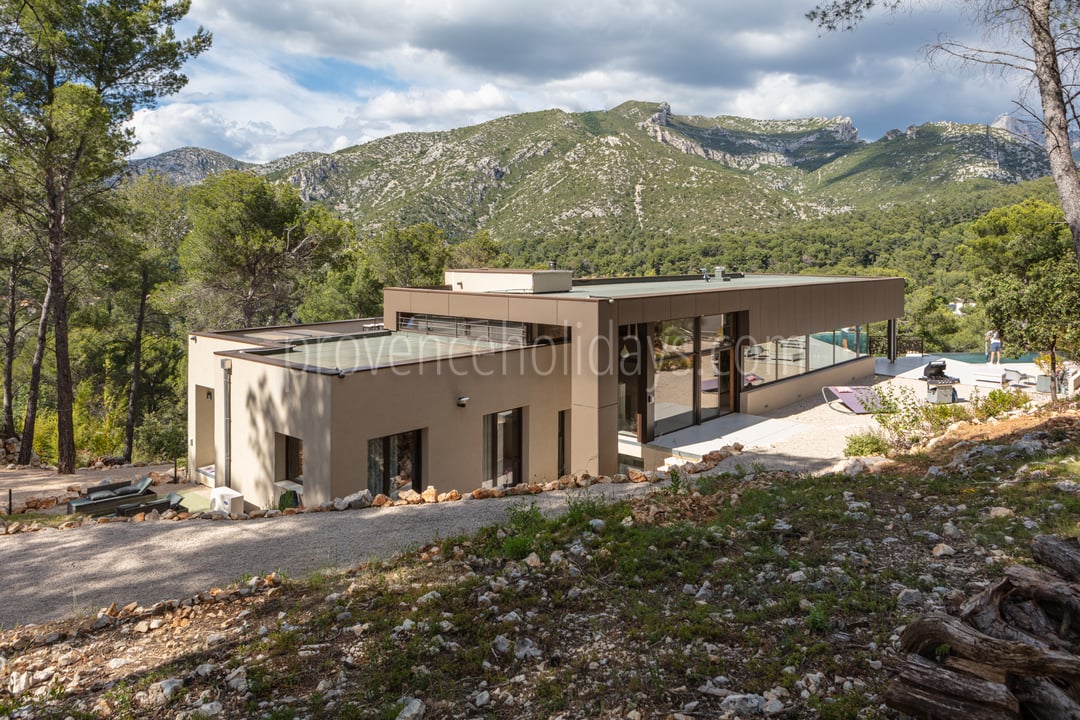 10 - Villa Gem: Villa: Exterior