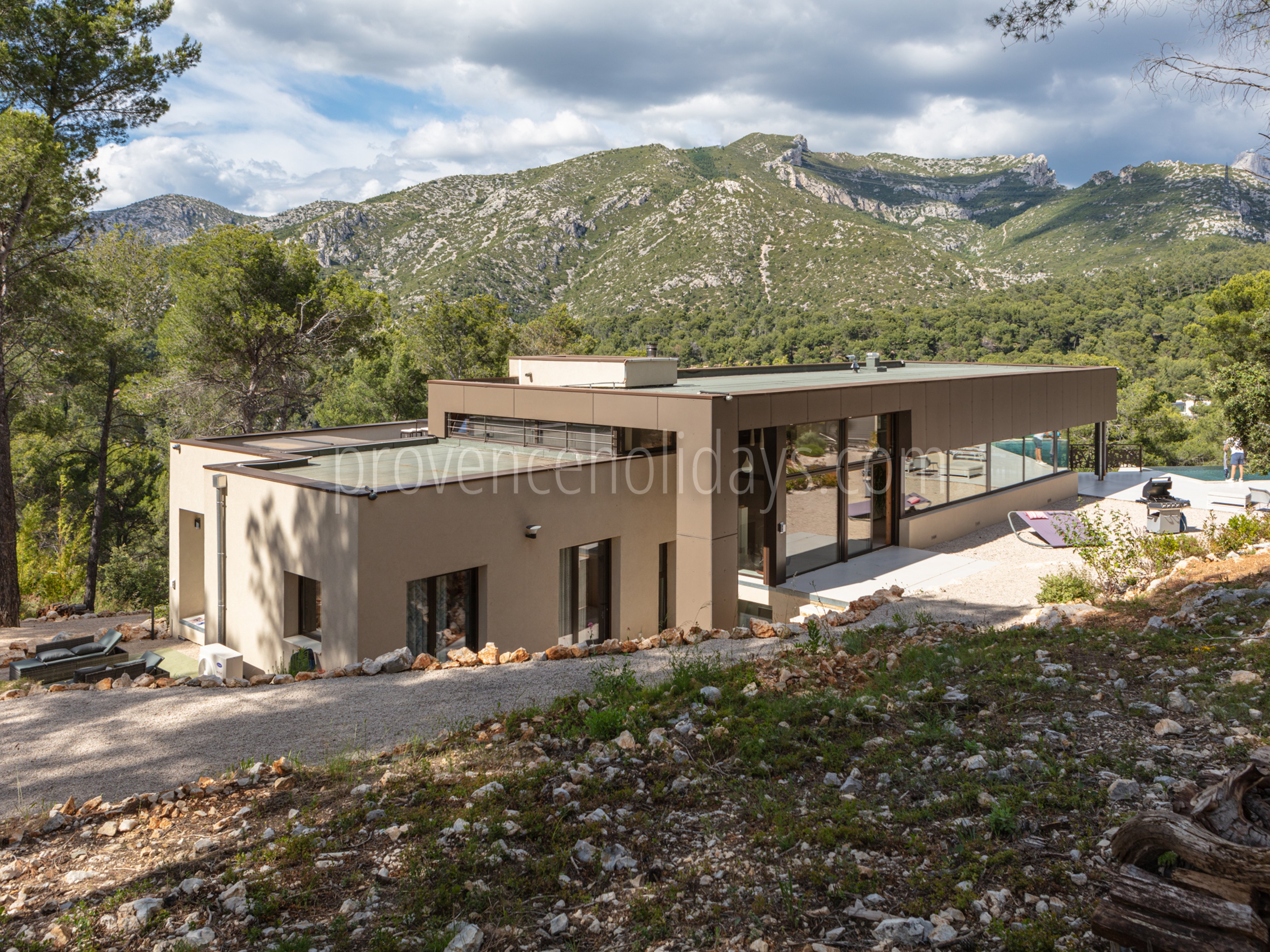 10 - Villa Gem: Villa: Exterior