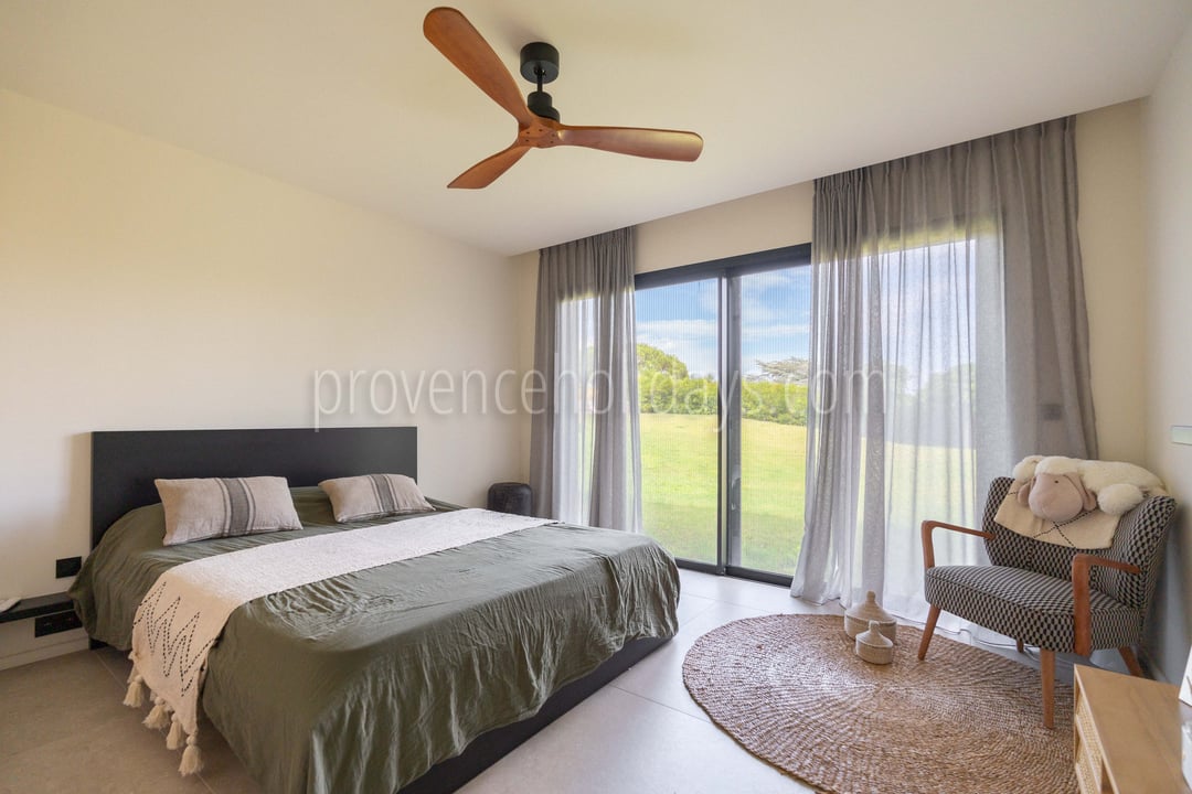 15 - Villa Siana: Villa: Bedroom