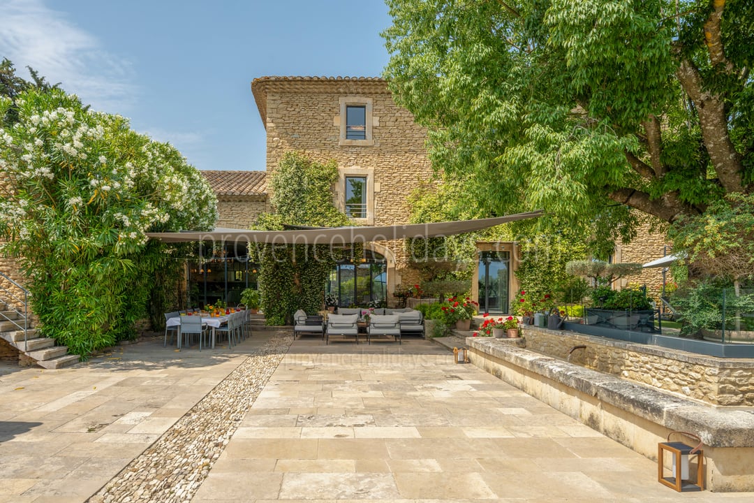 25 - Bastide de la Myrte: Villa: Exterior
