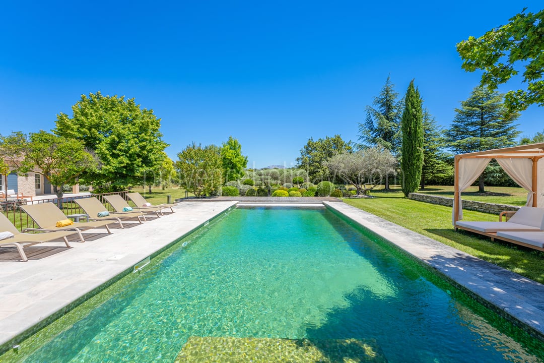 1 - Horizon Sainte-Victoire: Villa: Pool