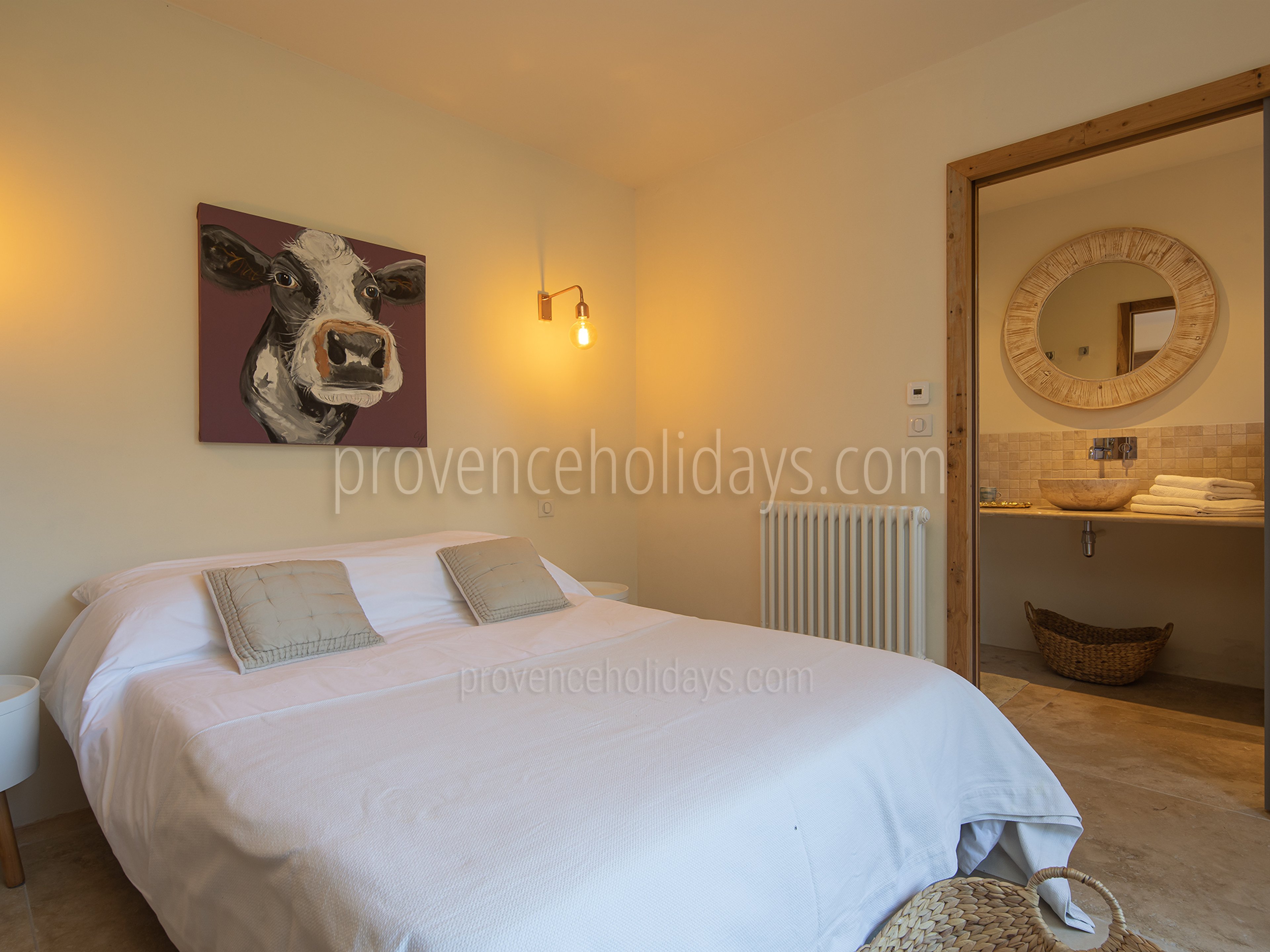 23 - Mas Harmonie: Villa: Bedroom
