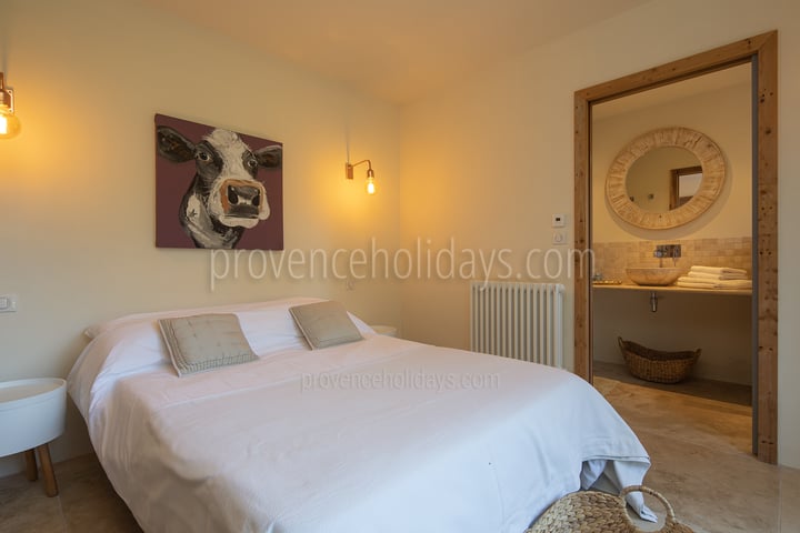 23 - Mas Harmonie: Villa: Bedroom