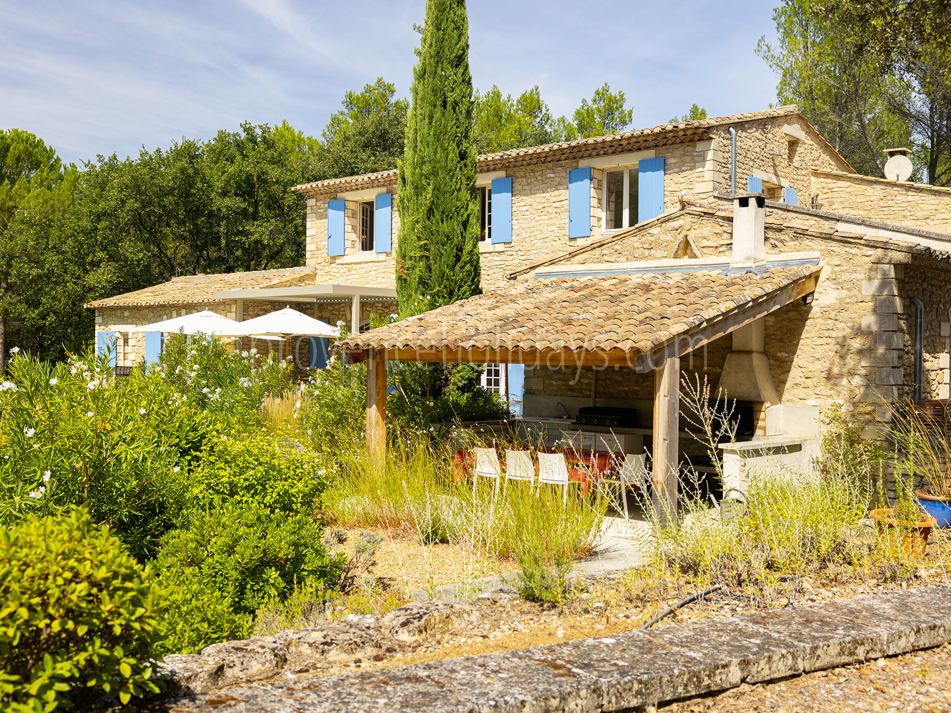 34 - Mas Heyrauds: Villa: Exterior