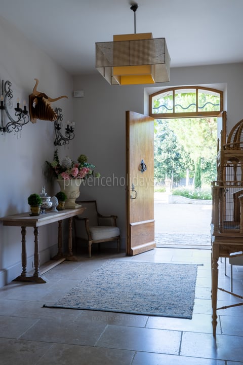 35 - Mas des Étoiles: Villa: Interior