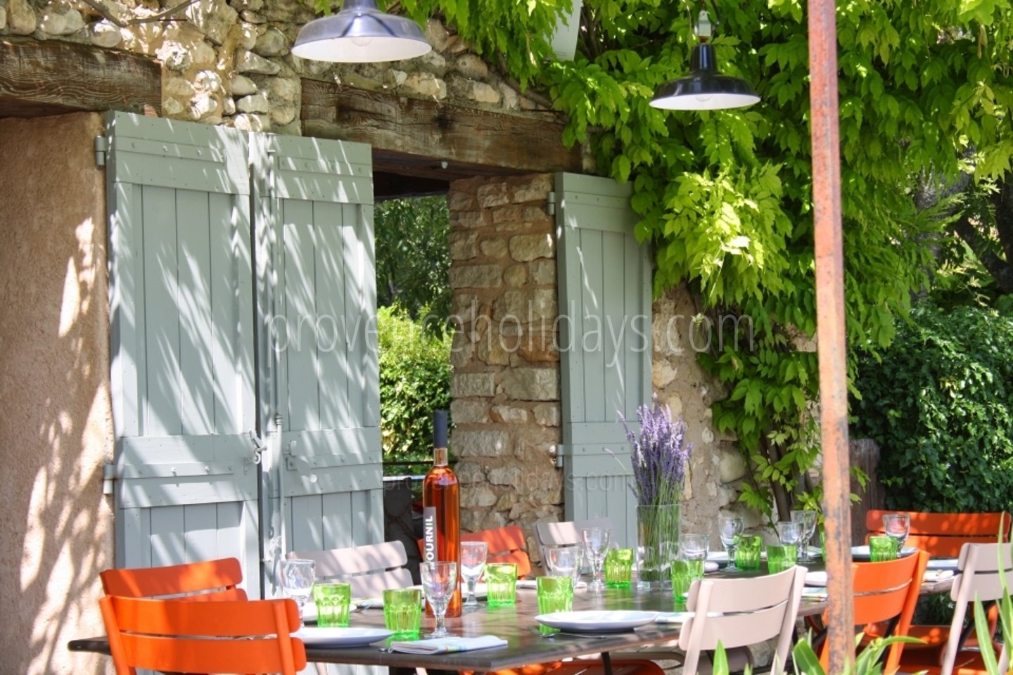 36 - Mas des Lavandes: Villa: Exterior