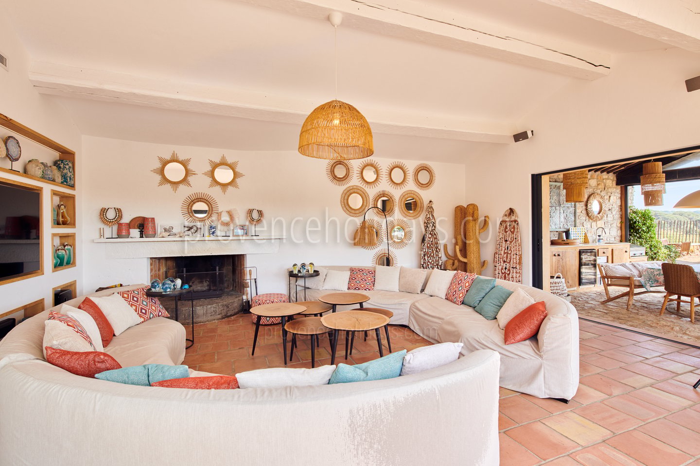 25 - Mas Spinelle: Villa: Interior