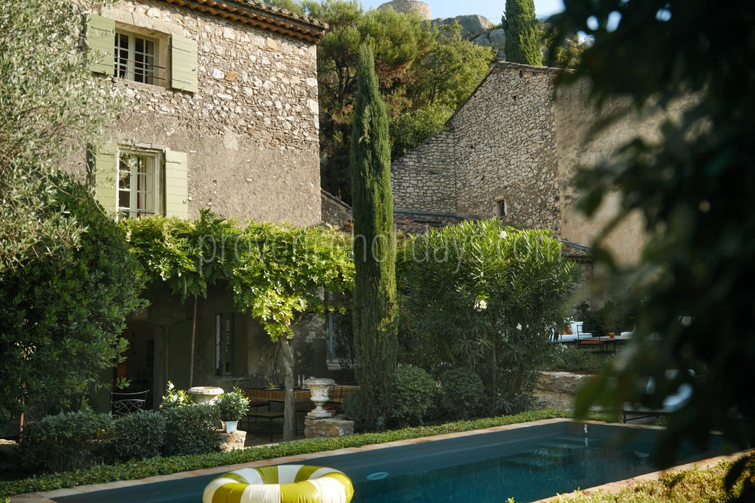 1 - La Mosaïque d\'Eygalières: Villa: Exterior