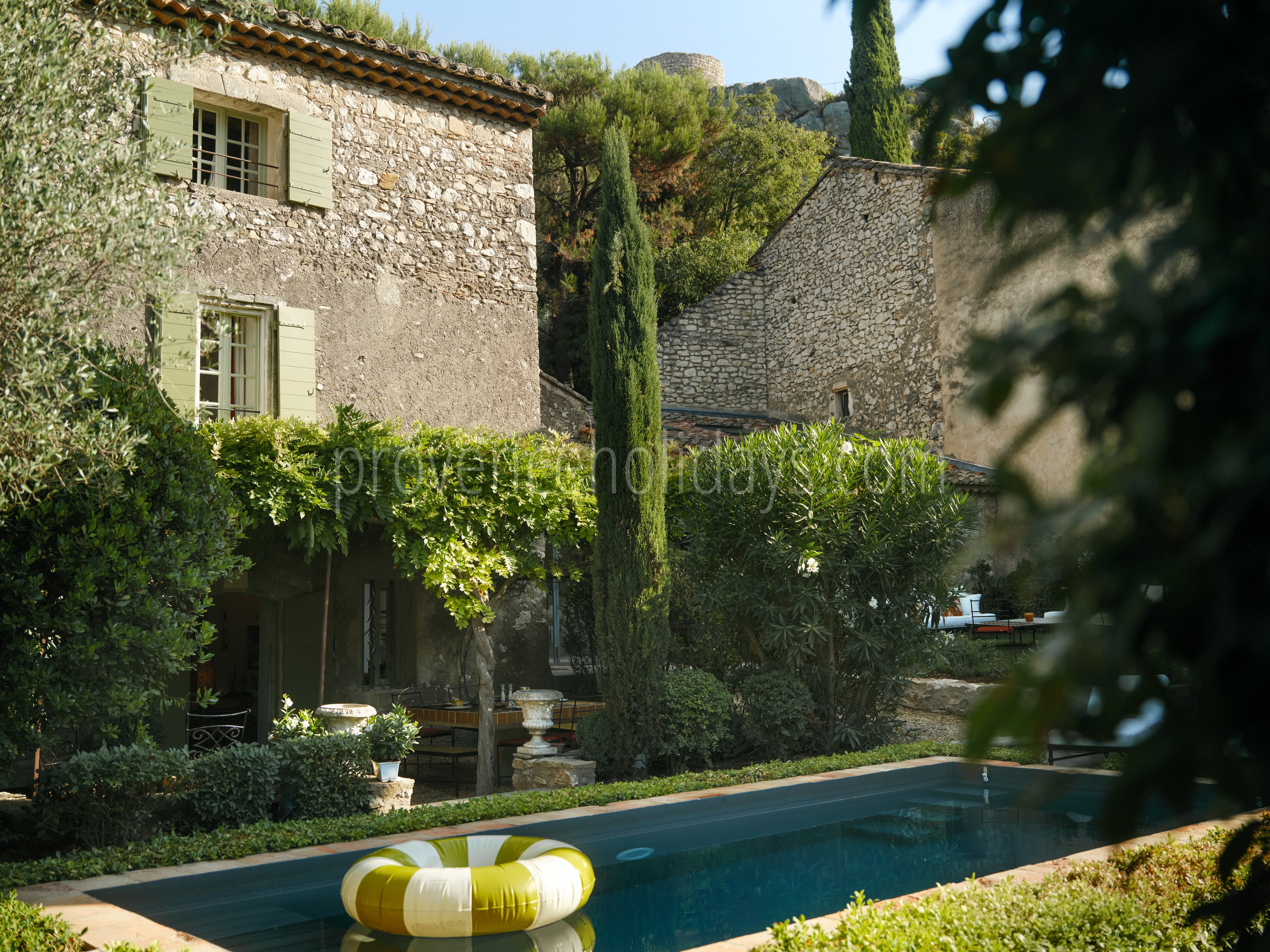 1 - La Mosaïque d\'Eygalières: Villa: Exterior