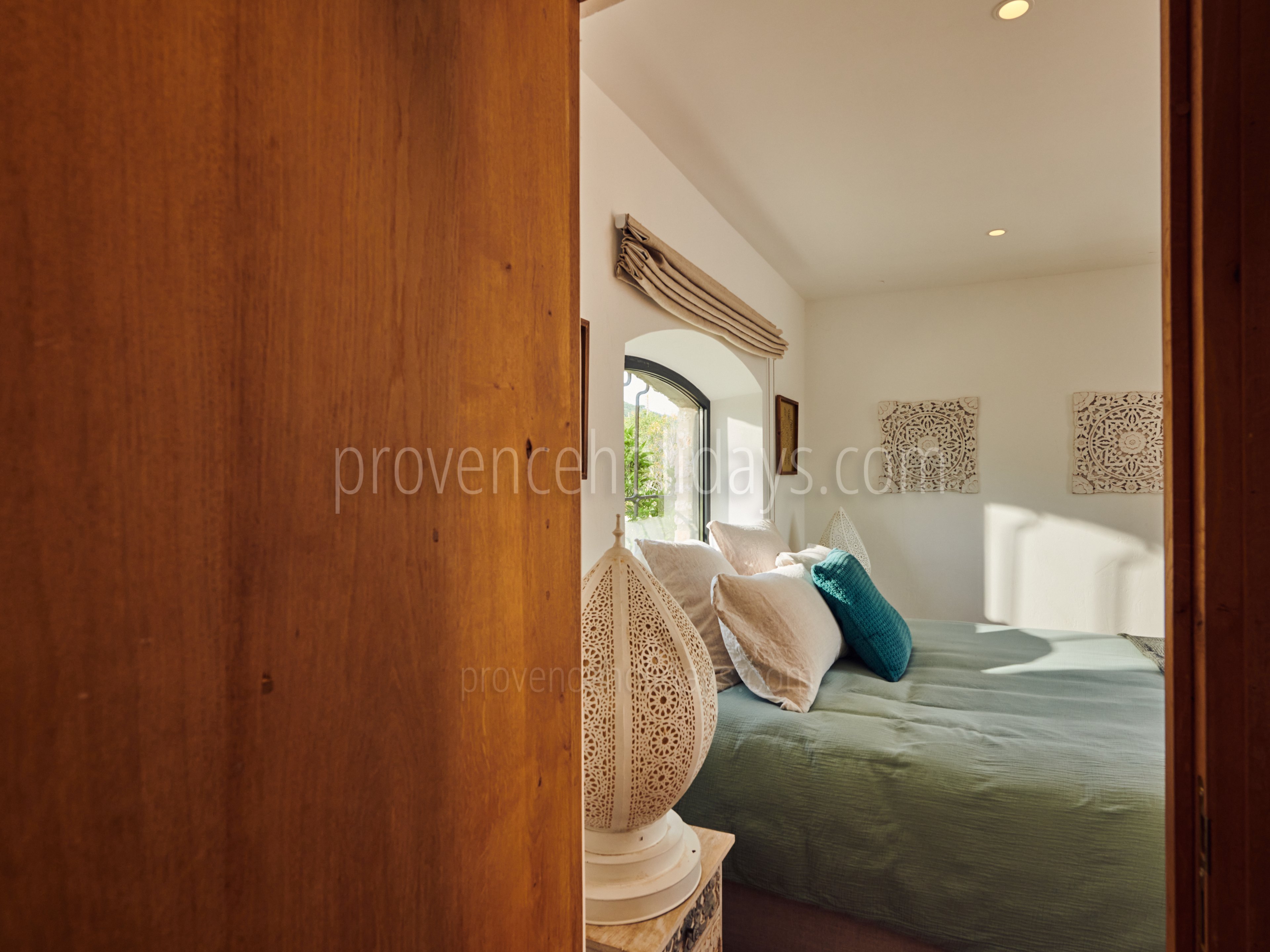 27 - Mas Spinelle: Villa: Bedroom