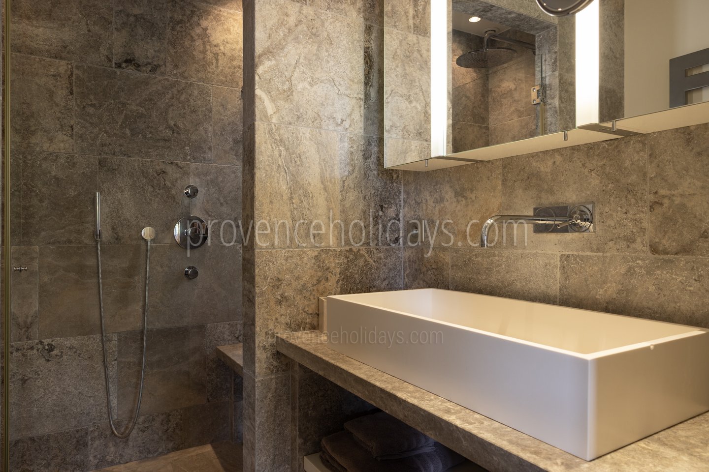 62 - Mas Paradis: Villa: Bathroom