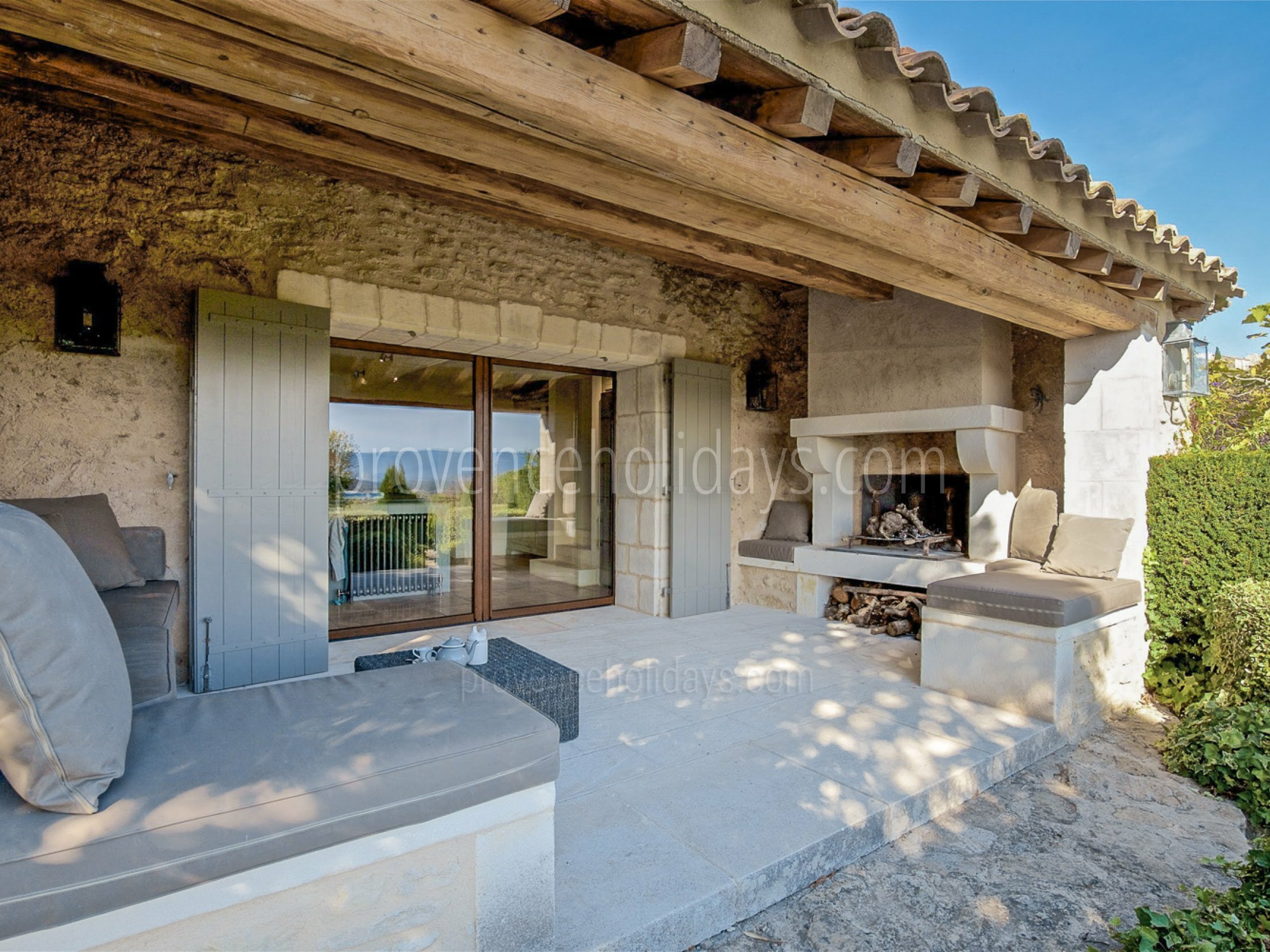 36 - Chez Emile: Villa: Interior
