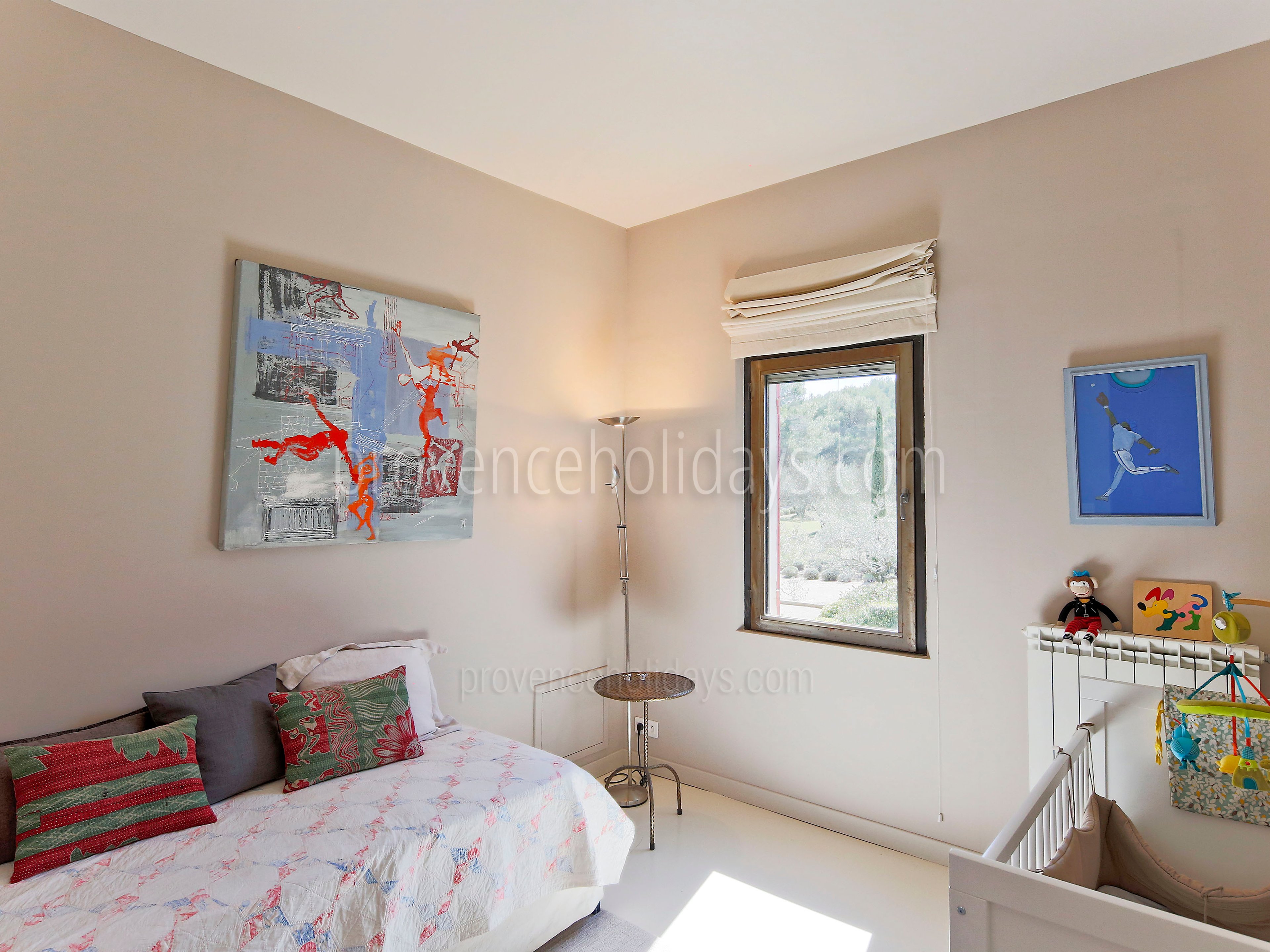 26 - Mas des Alpilles: Villa: Bedroom