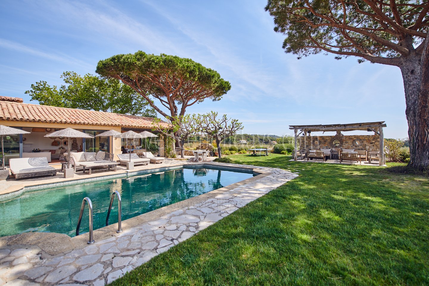 19 - Mas Spinelle: Villa: Exterior