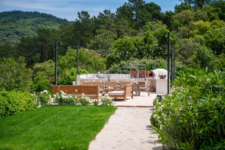 28 - Villa Honora: Villa: Exterior