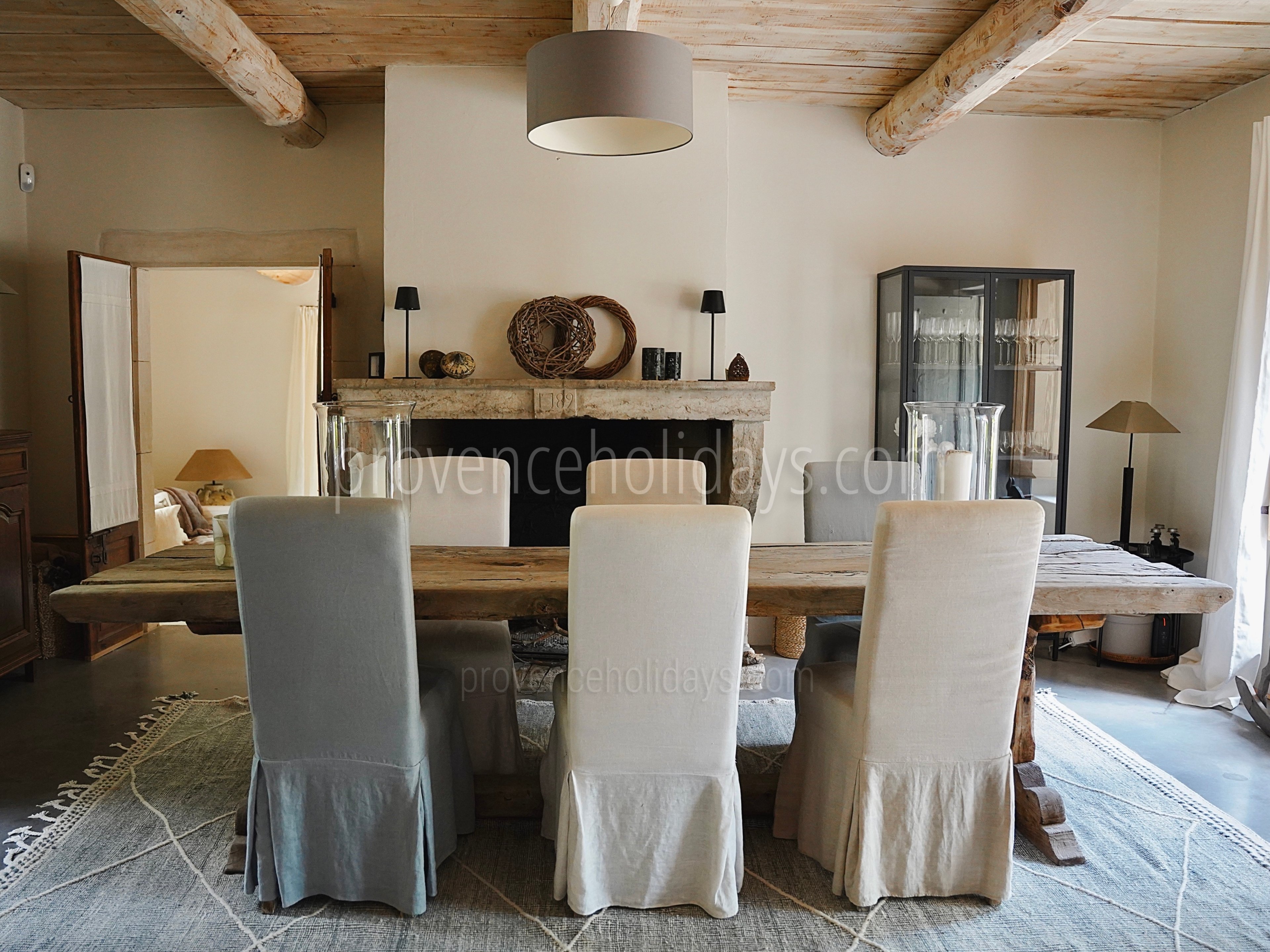 7 - Le Mazet des Collines: Villa: Interior