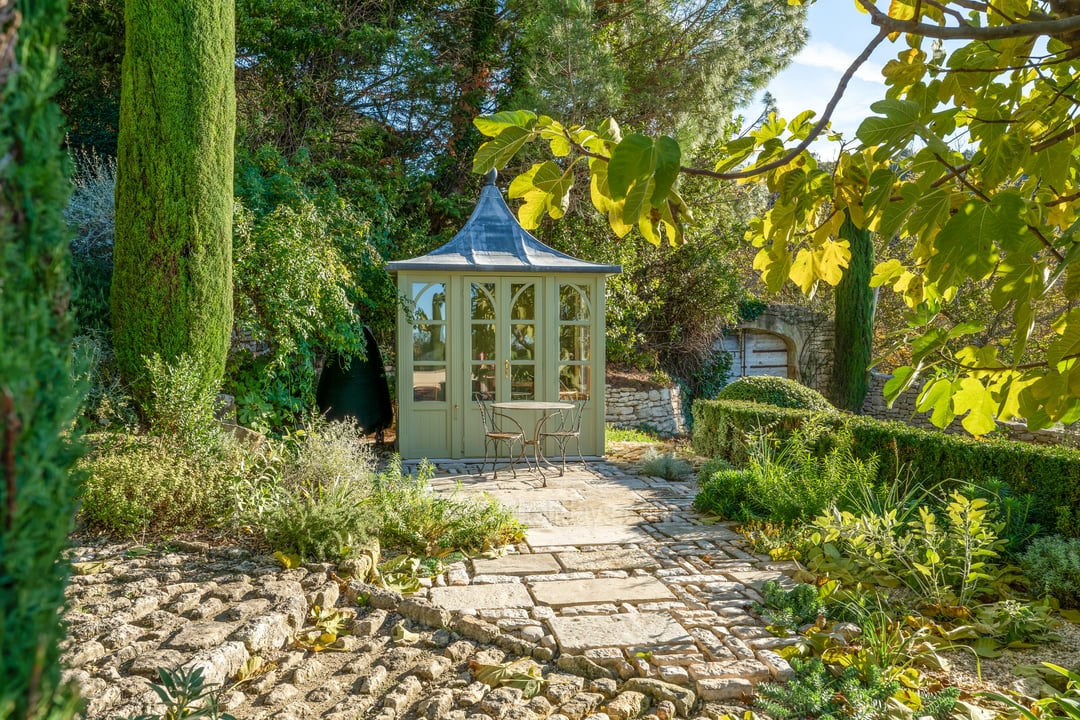 33 - 18e-eeuwse Bastide met uitzicht op de Luberon te koop - Bonnieux: Villa: Exterior
