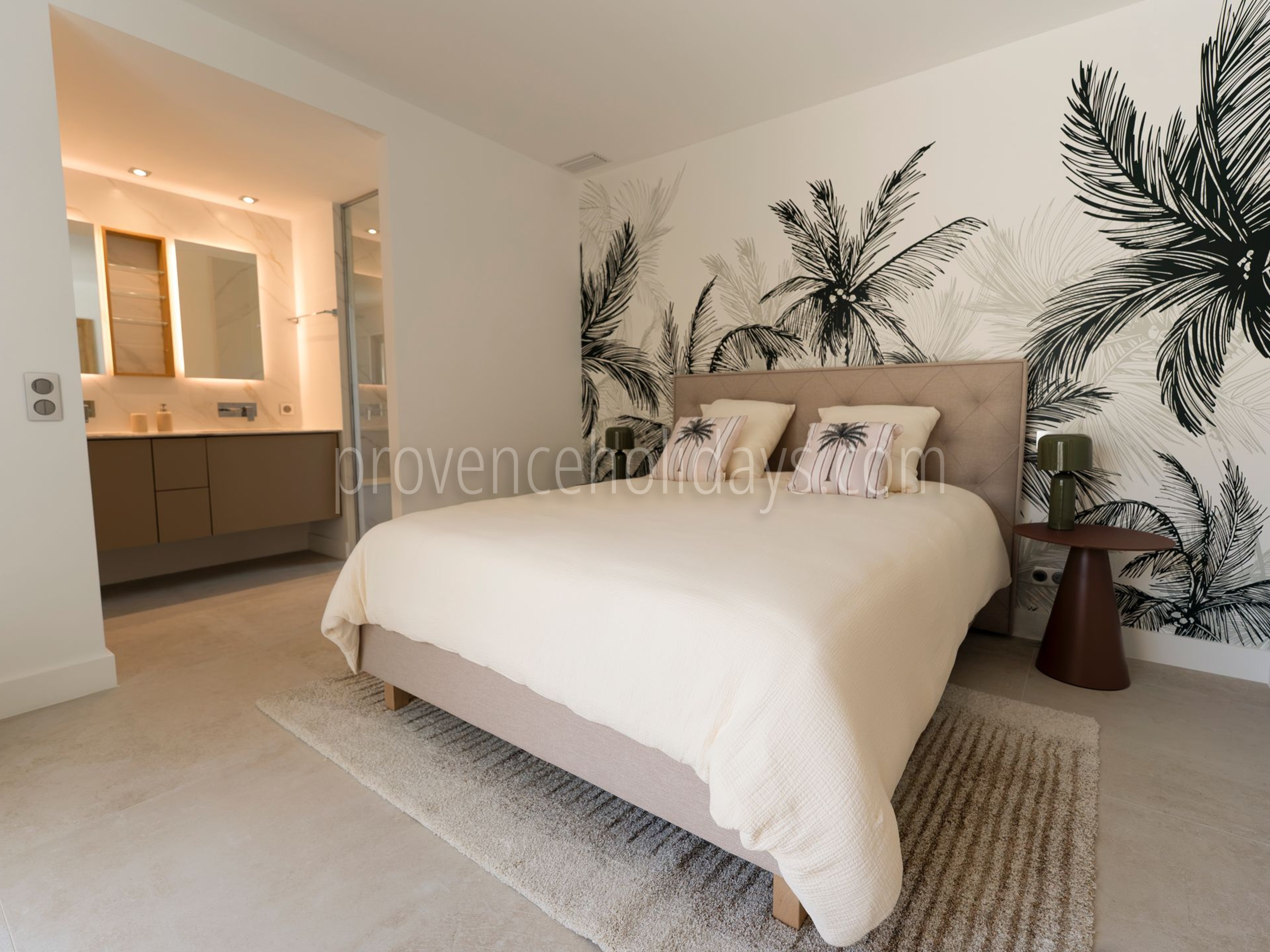 10 - Villa Coco: Villa: Bedroom