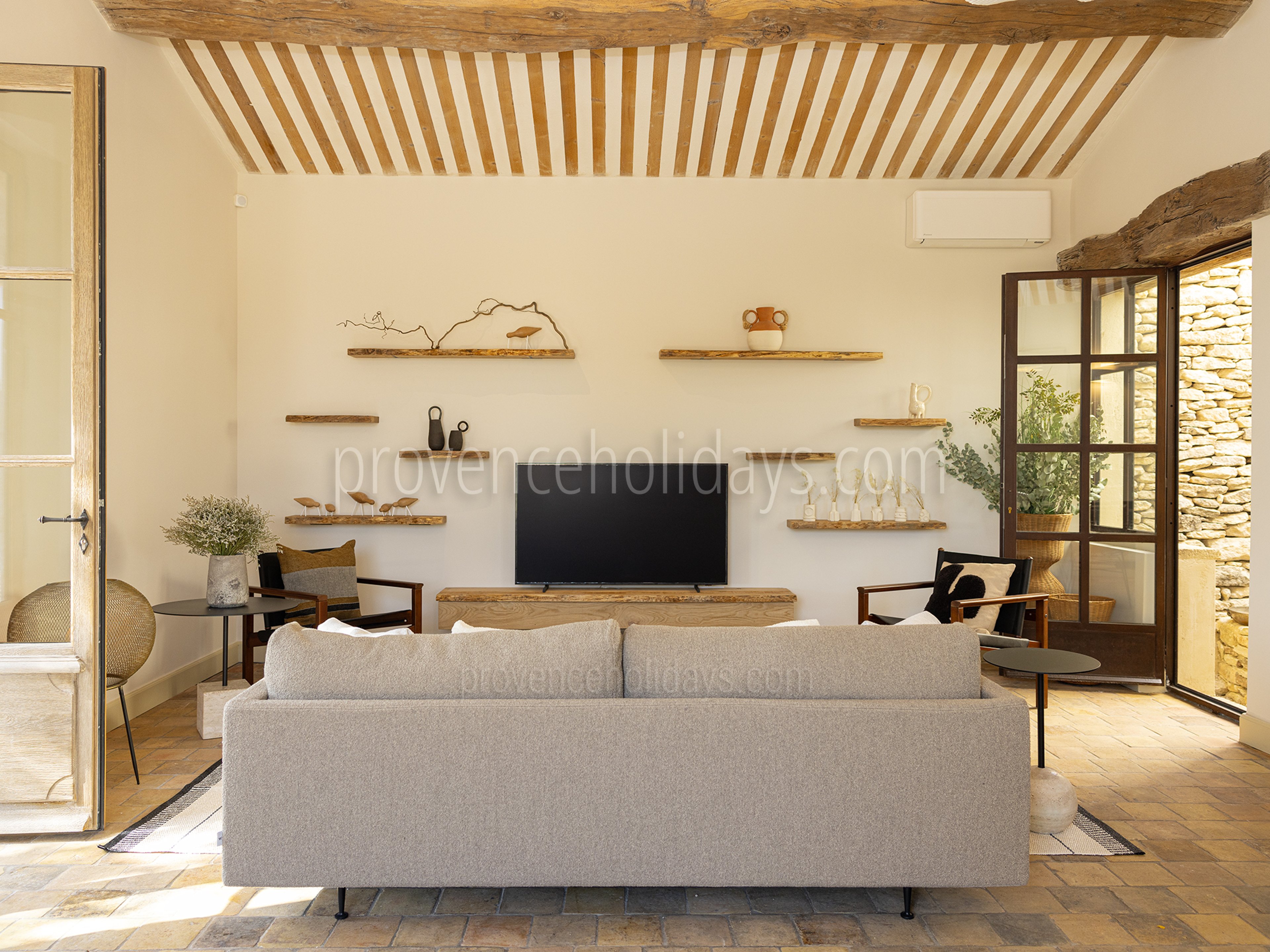 2 - Mas du Rocher: Villa: Interior