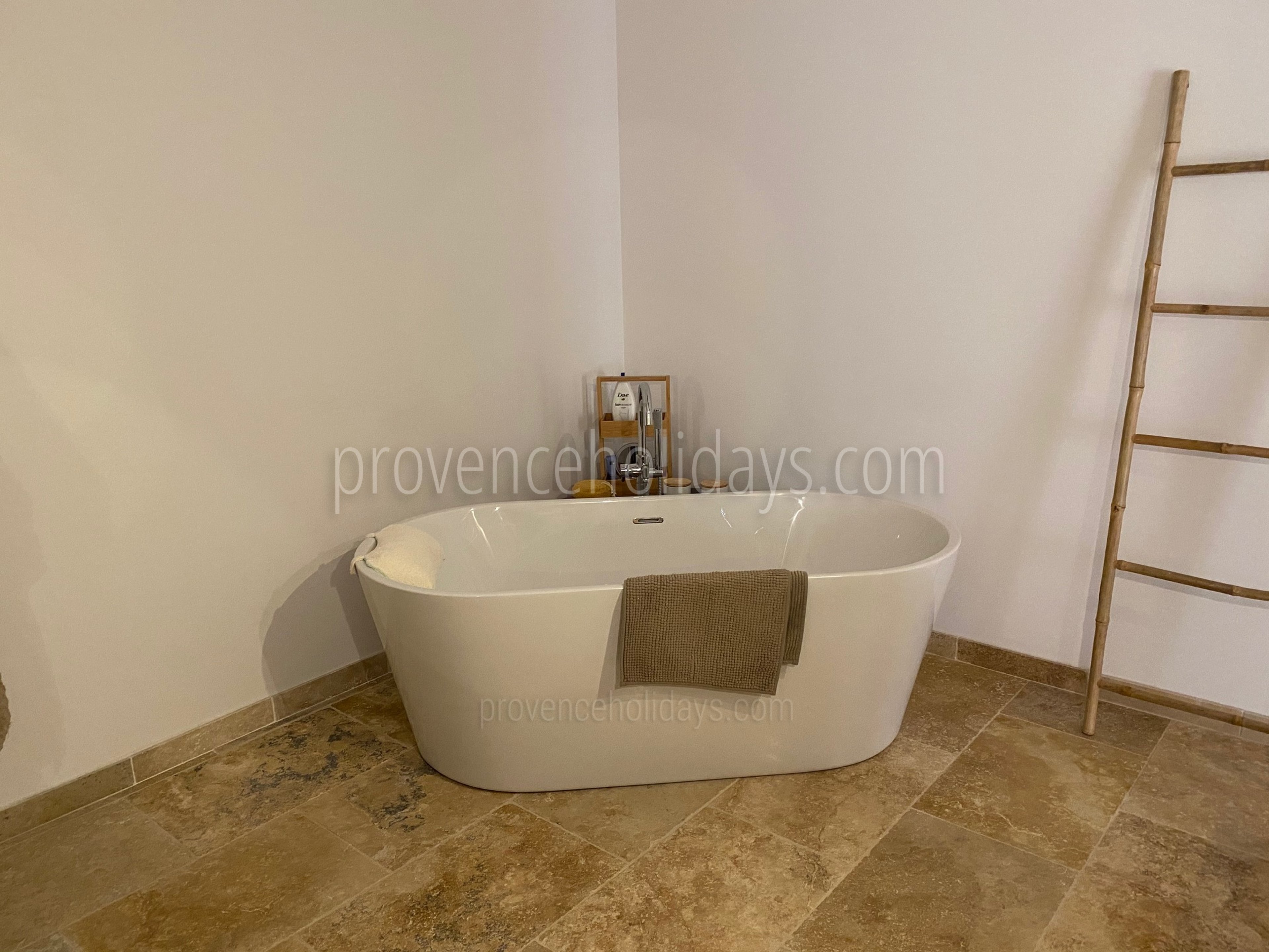 37 - Maison Poulinas: Villa: Bathroom