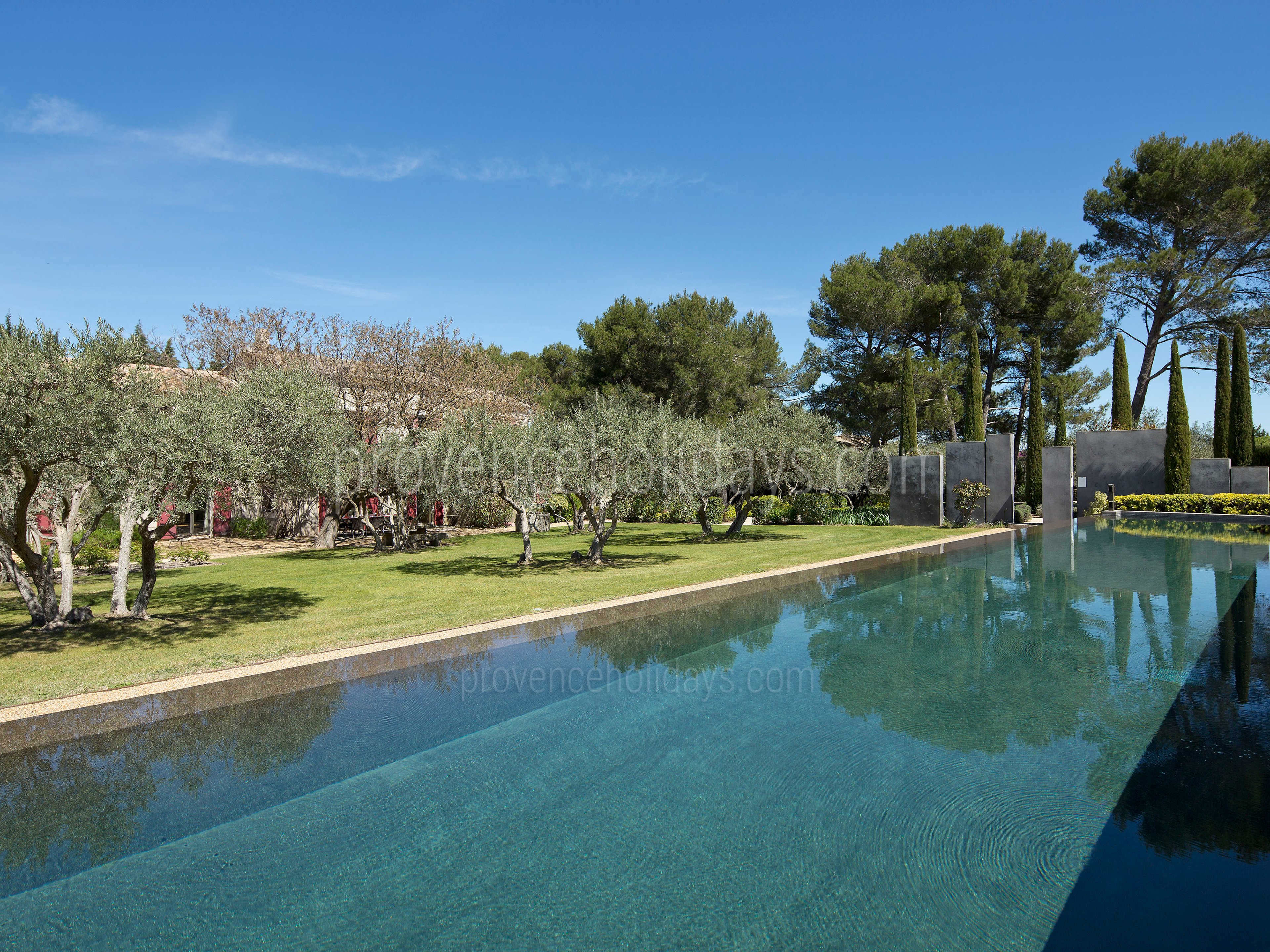 9 - Mas des Alpilles: Villa: Pool