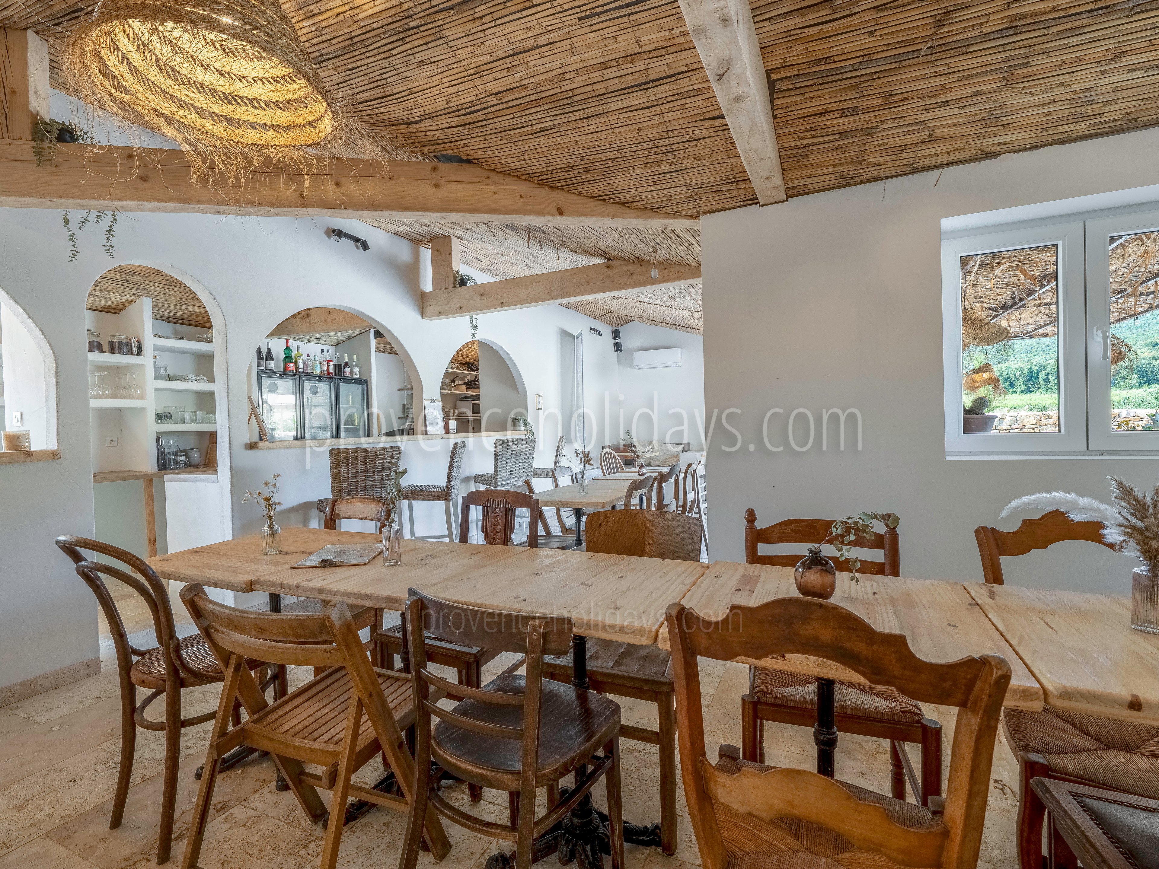 26 - La Bohème: Villa: Interior
