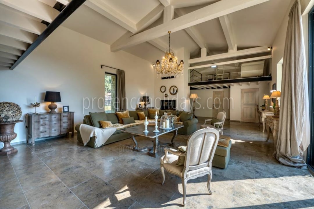 12 - Villa Daurèio: Villa: Interior