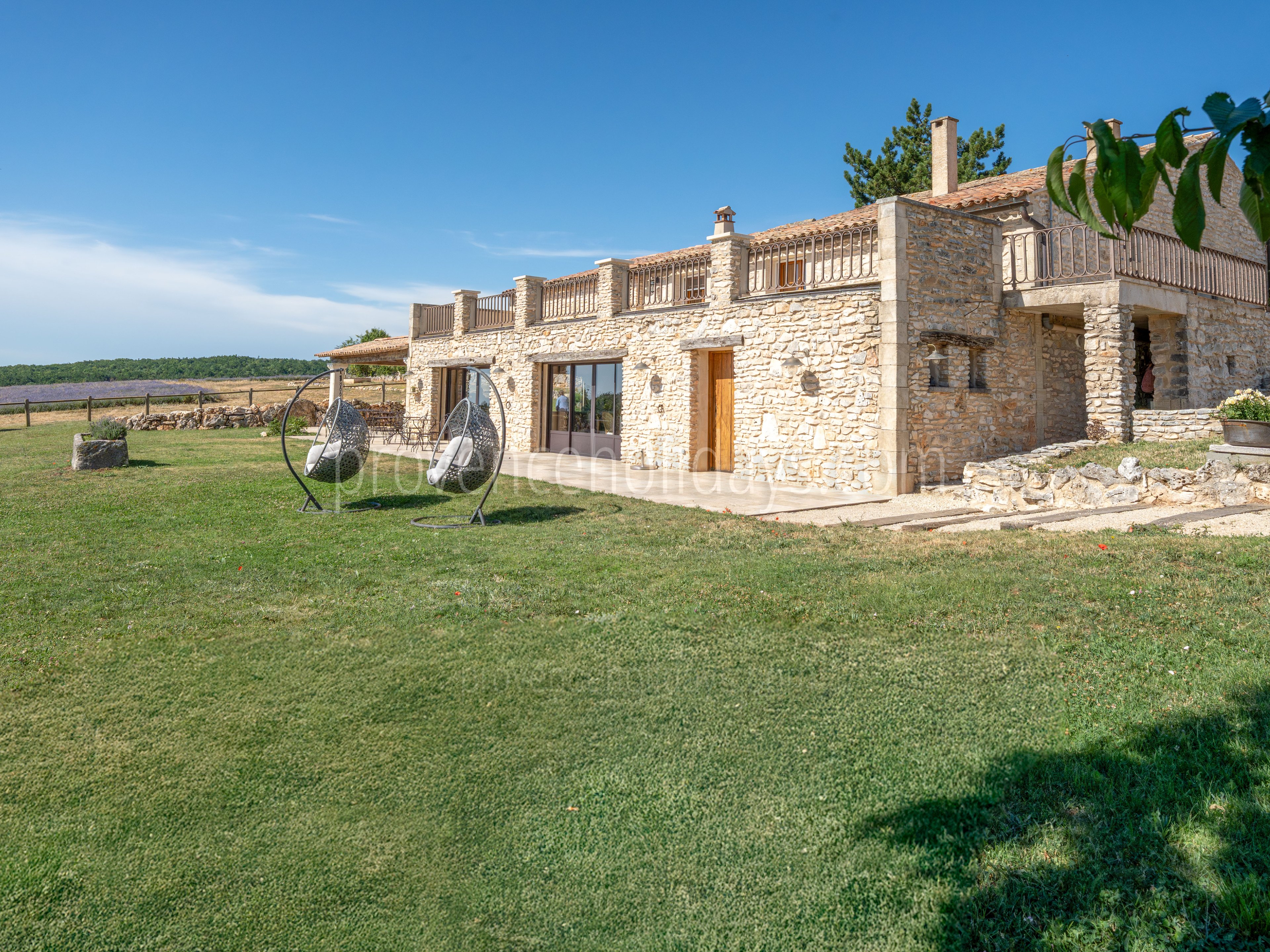 77 - Domaine Château du Bois: Villa: Exterior