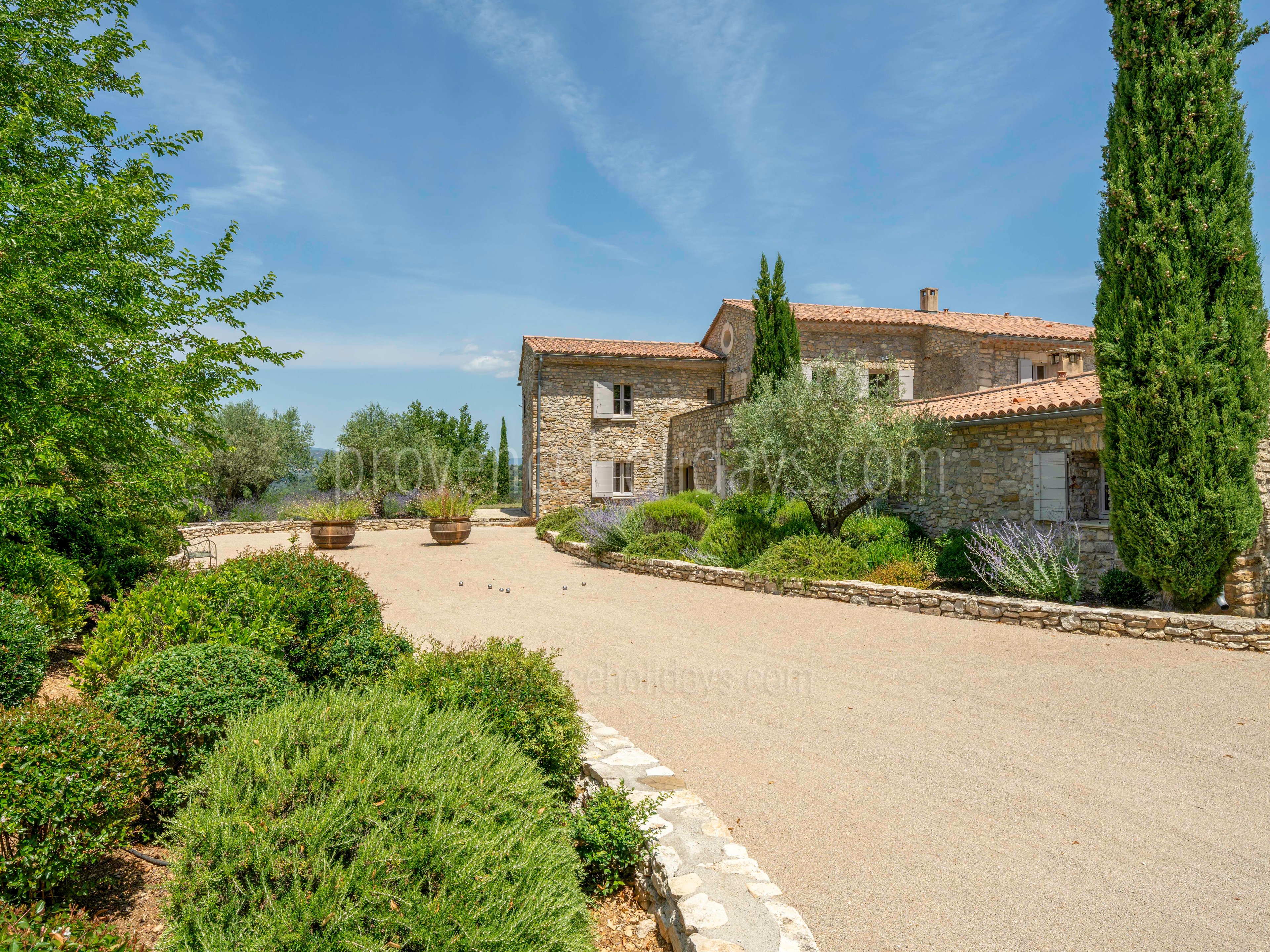 34 - Mas de Saint-Jean: Villa: Exterior